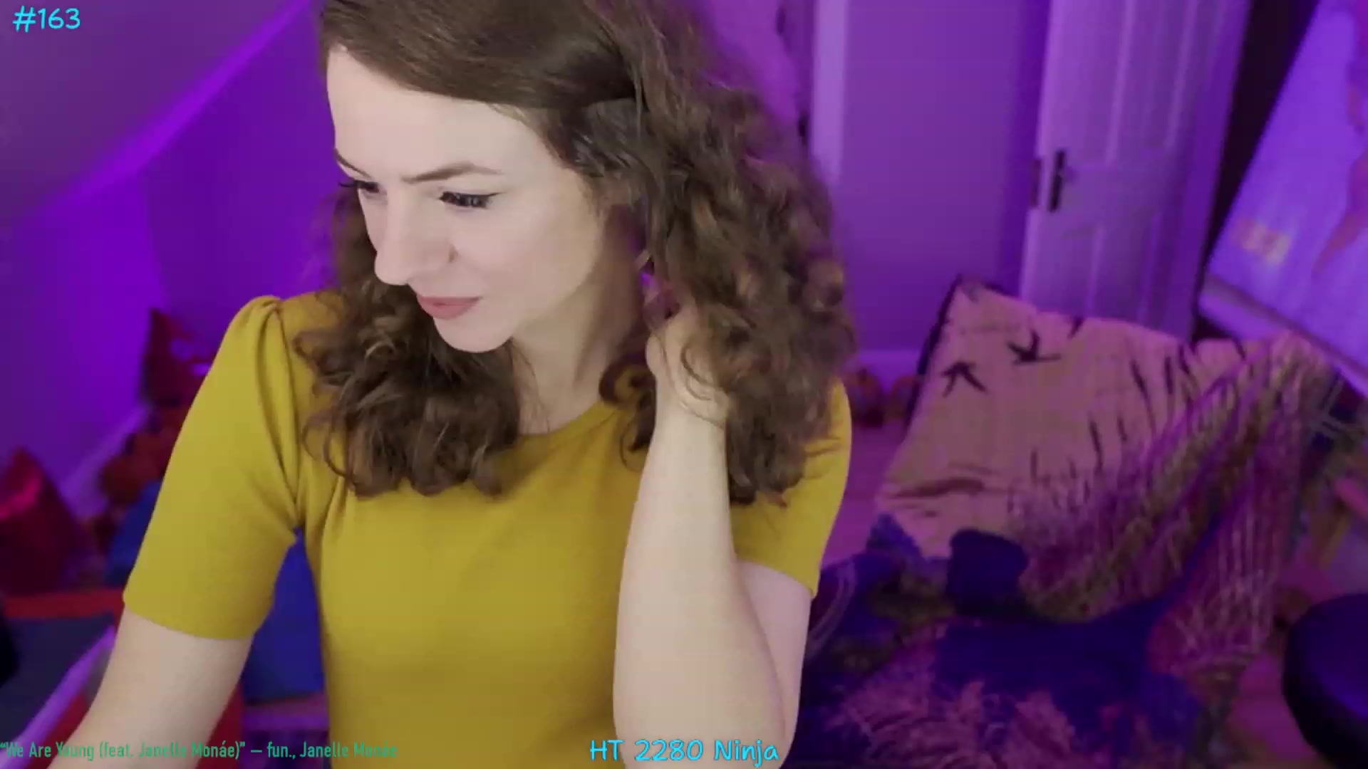 Gallery image thumbnail from SophiesBobs's myfreecams stream on, 11/07/2023, 06:02 image 19 of 20