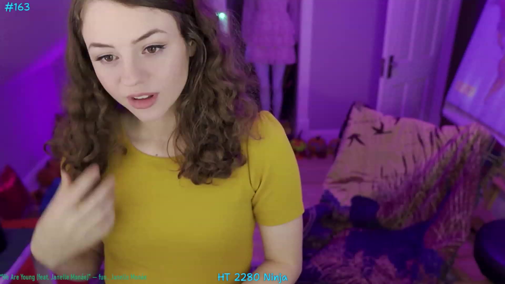 Gallery image thumbnail from SophiesBobs's myfreecams stream on, 11/07/2023, 06:02 image 18 of 20