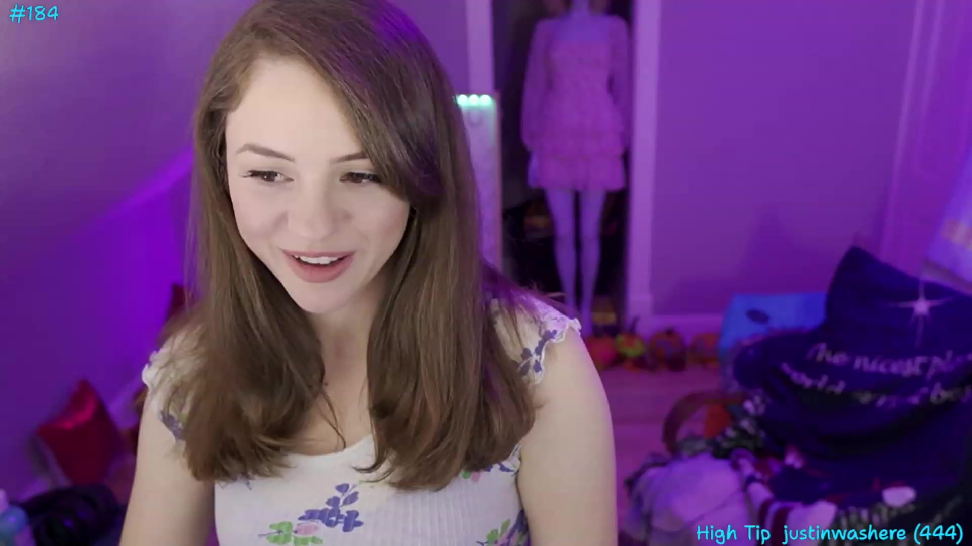 Gallery image thumbnail from SophiesBobs's myfreecams stream on, 11/10/2023, 06:06 image 6 of 20