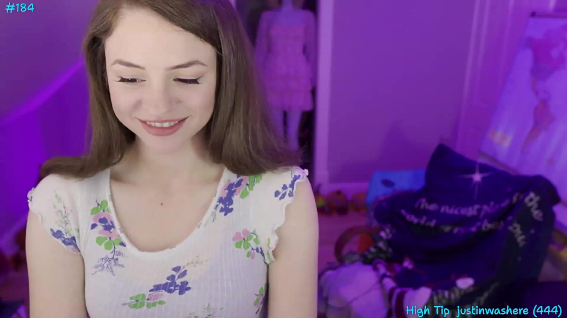 Gallery image thumbnail from SophiesBobs's myfreecams stream on, 11/10/2023, 06:06 image 10 of 20
