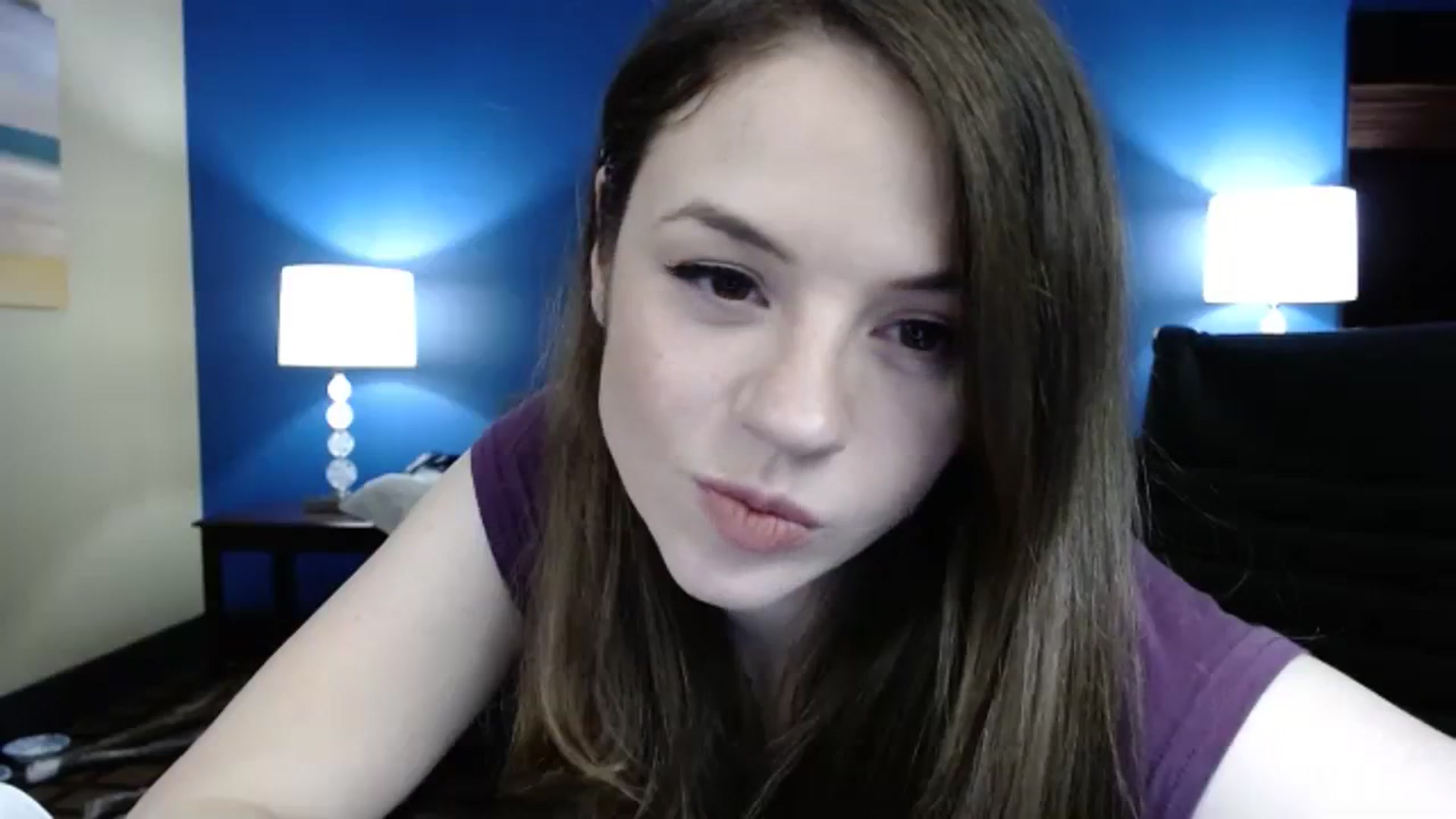 Gallery image thumbnail from SophiesBobs's myfreecams stream on, 11/11/2023, 05:07 image 8 of 20
