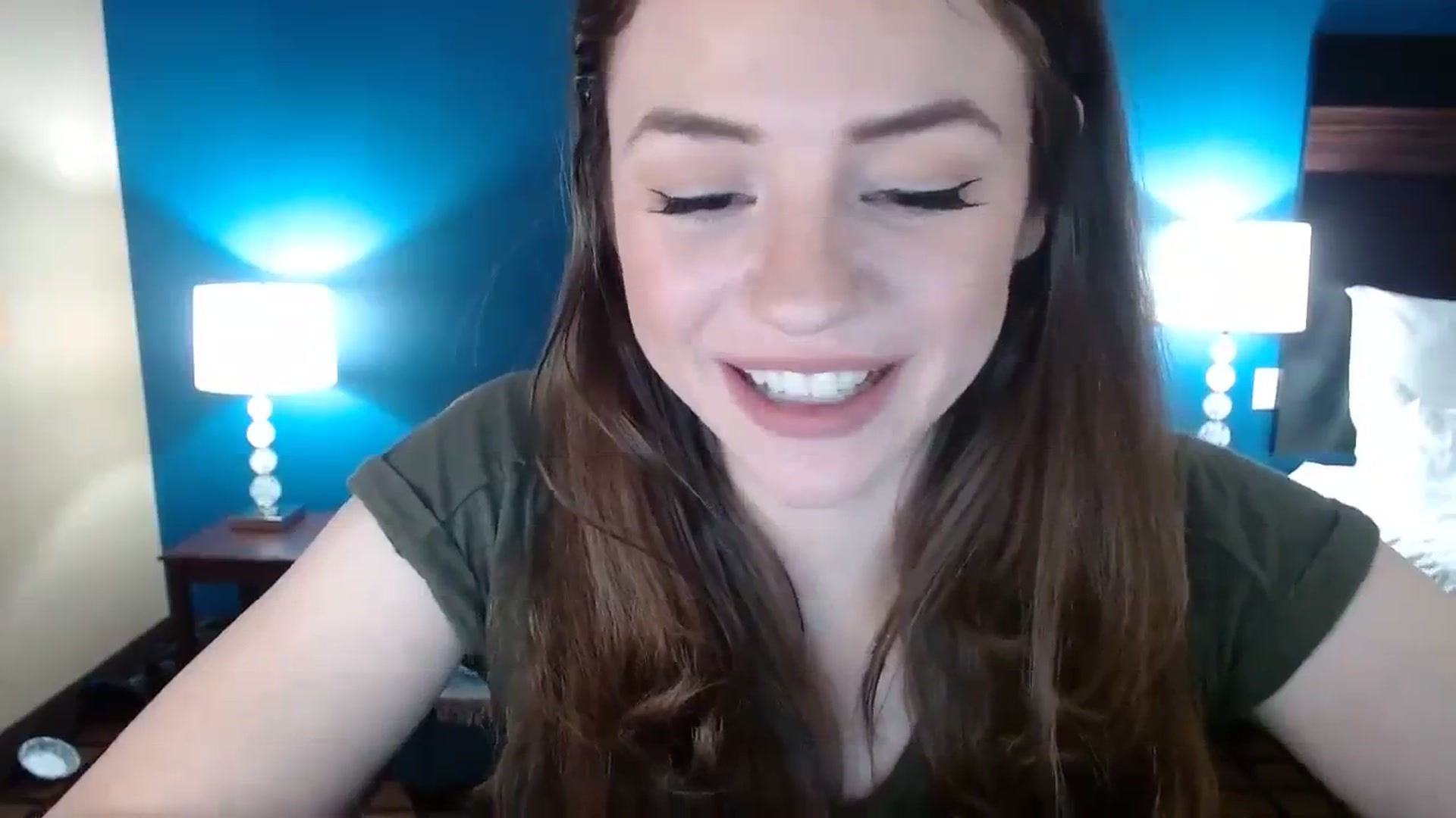 Gallery image thumbnail from SophiesBobs's myfreecams stream on, 11/12/2023, 05:03 image 11 of 20