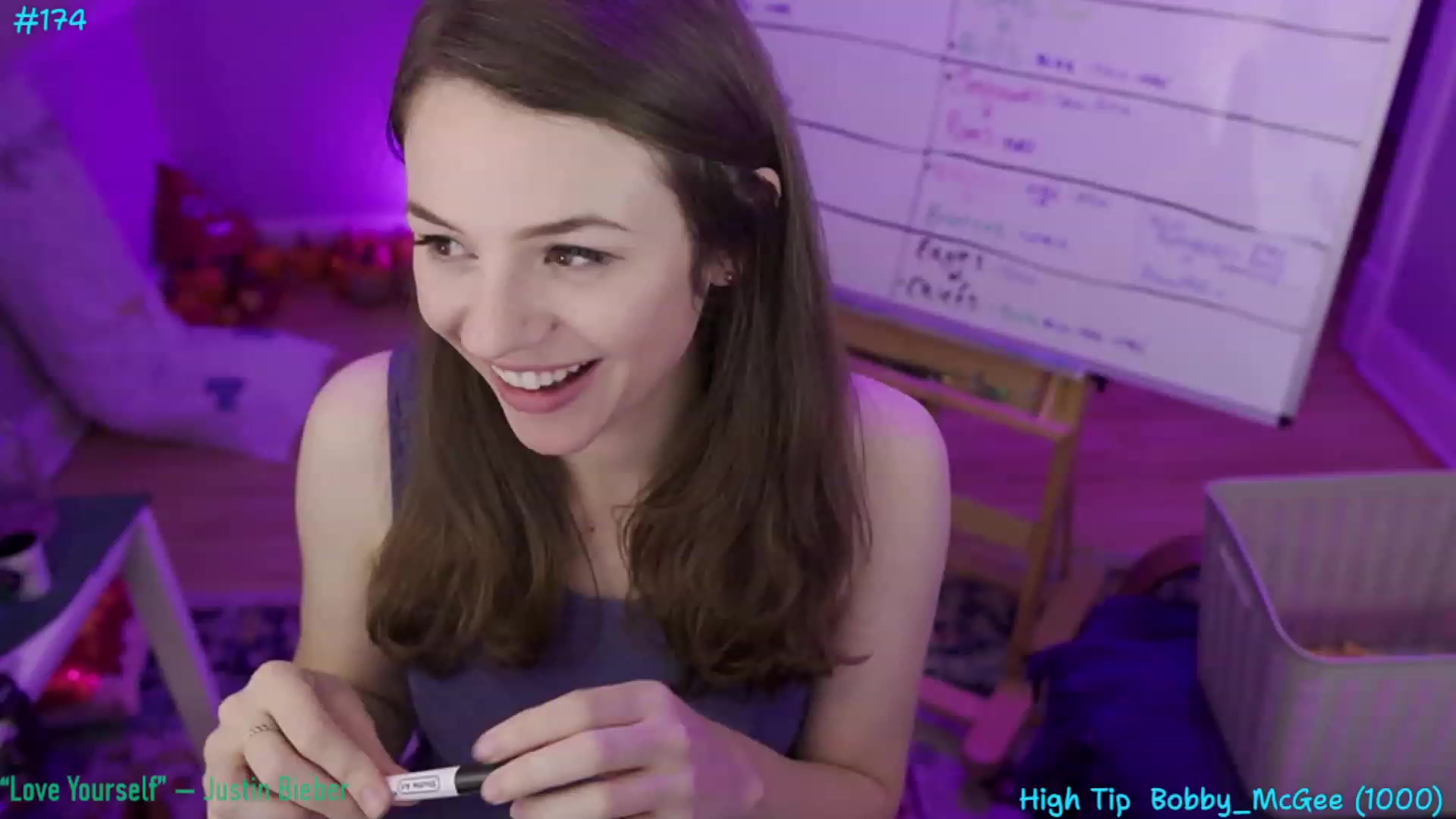 Gallery image thumbnail from SophiesBobs's myfreecams stream on, 11/16/2023, 08:36 image 13 of 20