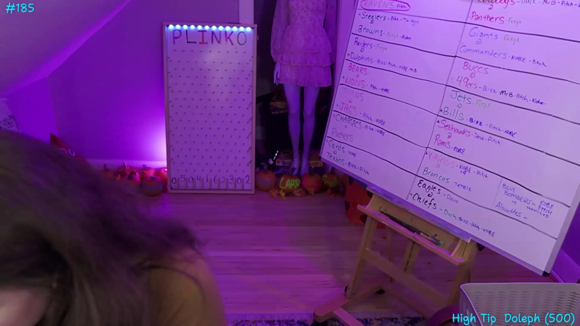 Gallery image thumbnail from SophiesBobs's myfreecams stream on, 11/17/2023, 07:20 image 13 of 20
