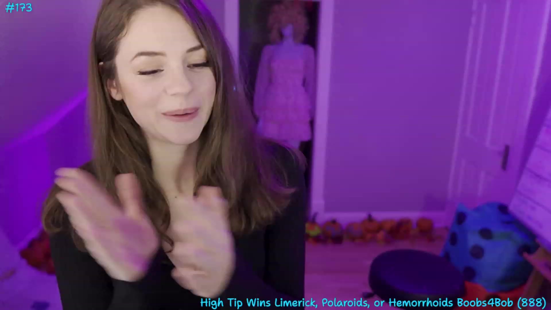 Gallery image thumbnail from SophiesBobs's myfreecams stream on, 11/18/2023, 06:38 image 9 of 20