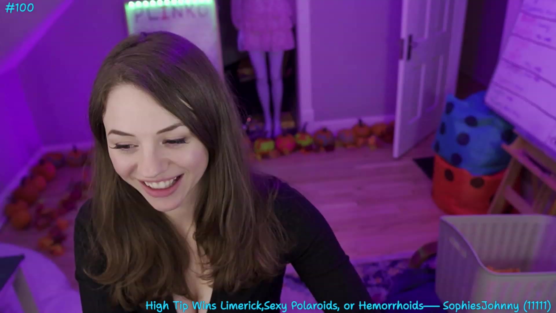Gallery image thumbnail from SophiesBobs's myfreecams stream on, 11/18/2023, 11:08 image 20 of 20