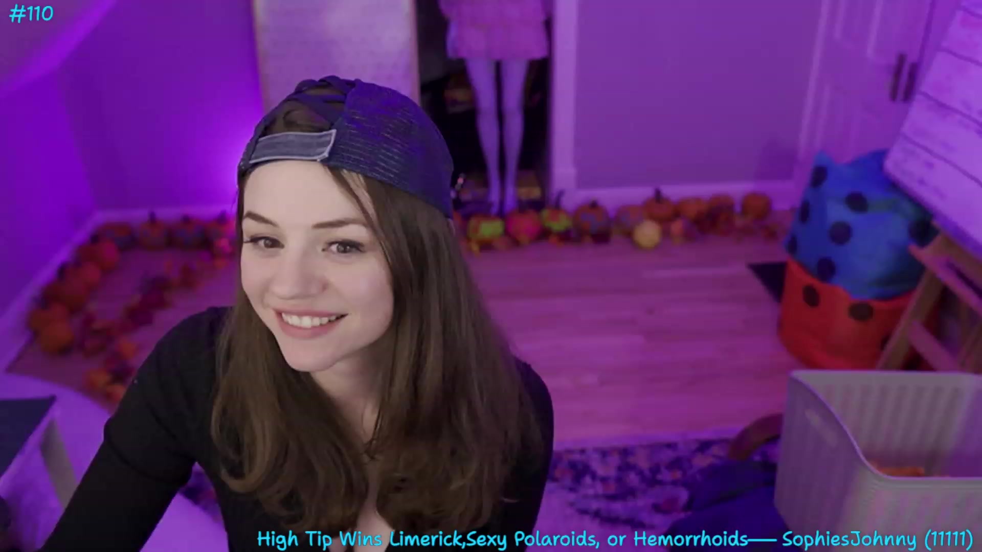 Gallery image thumbnail from SophiesBobs's myfreecams stream on, 11/18/2023, 11:08 image 11 of 20