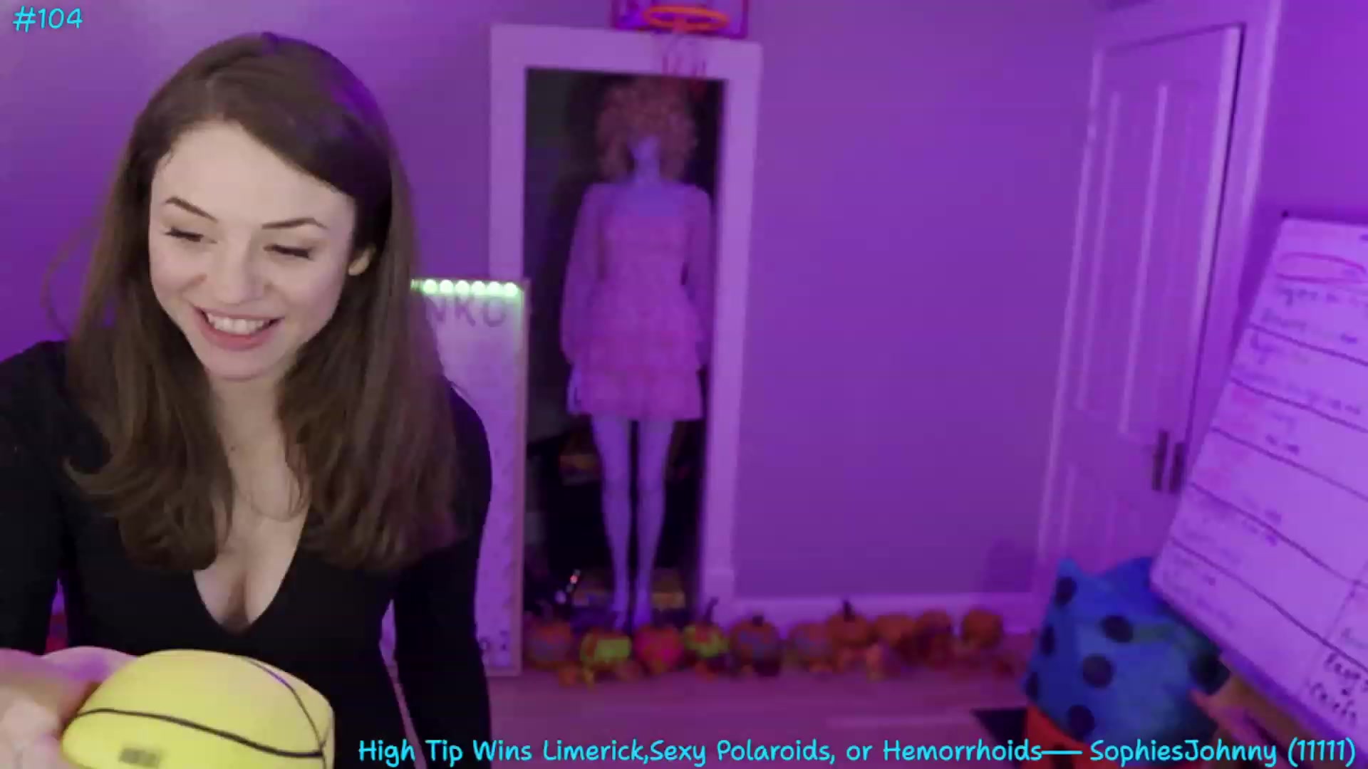 Gallery image thumbnail from SophiesBobs's myfreecams stream on, 11/18/2023, 11:08 image 18 of 20