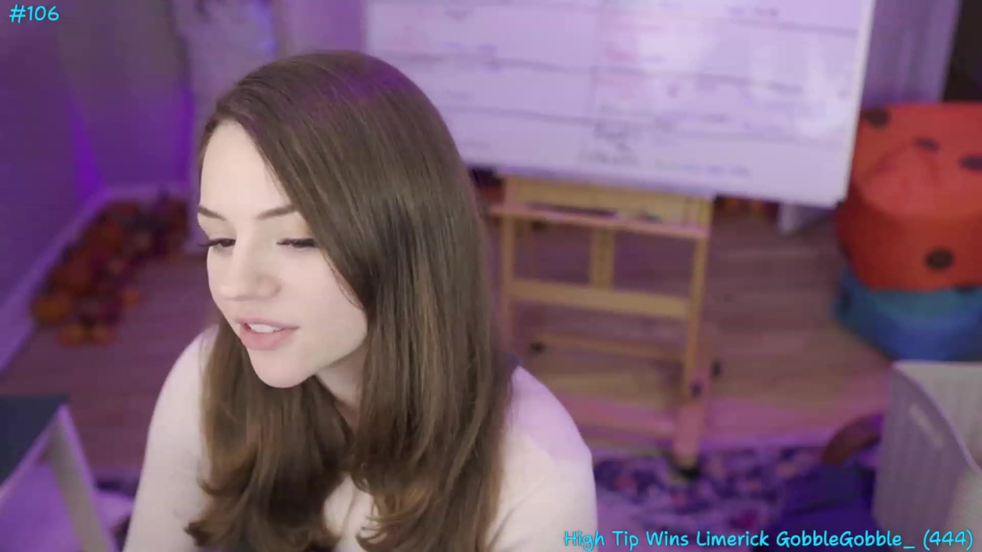 Gallery image thumbnail from SophiesBobs's myfreecams stream on, 11/19/2023, 09:09 image 18 of 20