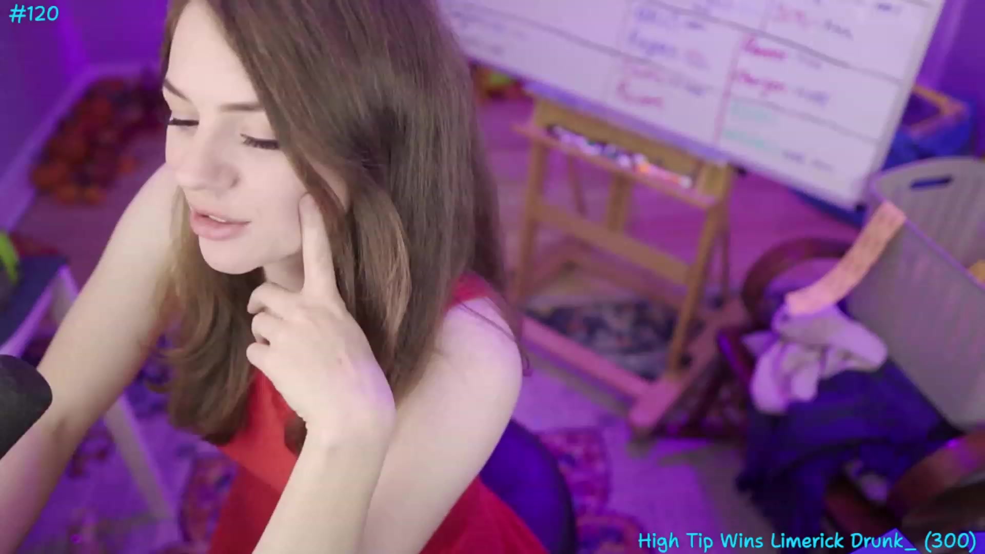 Gallery image thumbnail from SophiesBobs's myfreecams stream on, 11/23/2023, 07:40 image 12 of 20