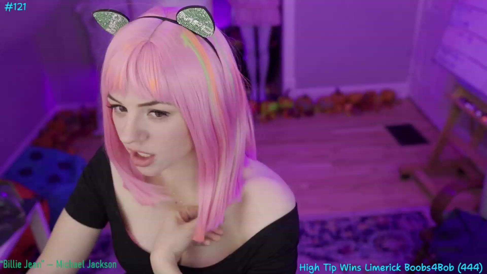 Gallery image thumbnail from SophiesBobs's myfreecams stream on, 11/25/2023, 09:23 image 4 of 20