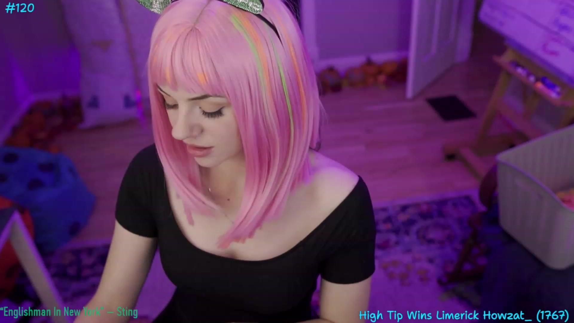 Gallery image thumbnail from SophiesBobs's myfreecams stream on, 11/25/2023, 09:23 image 19 of 20