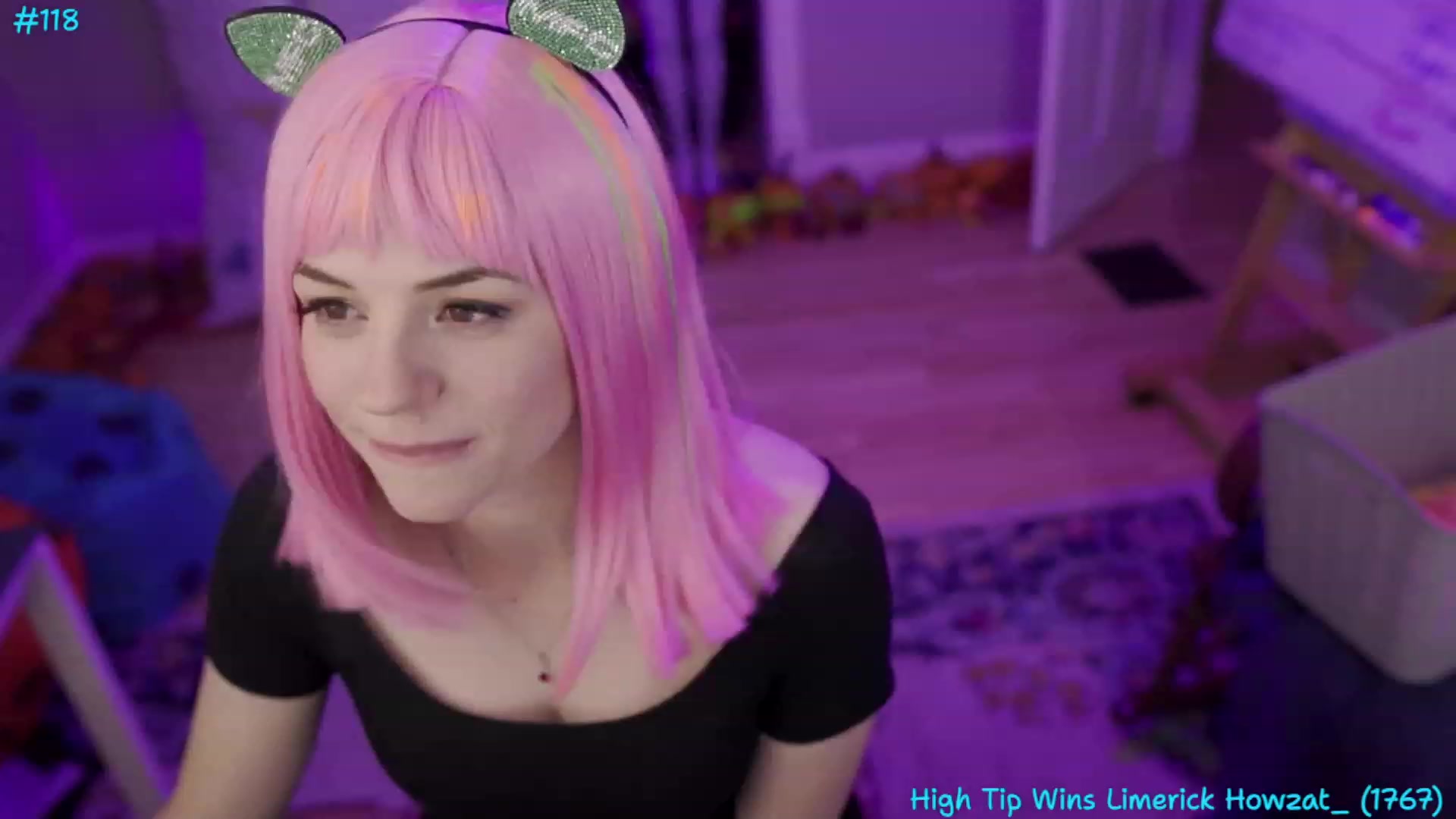 Gallery image thumbnail from SophiesBobs's myfreecams stream on, 11/25/2023, 10:03 image 11 of 20