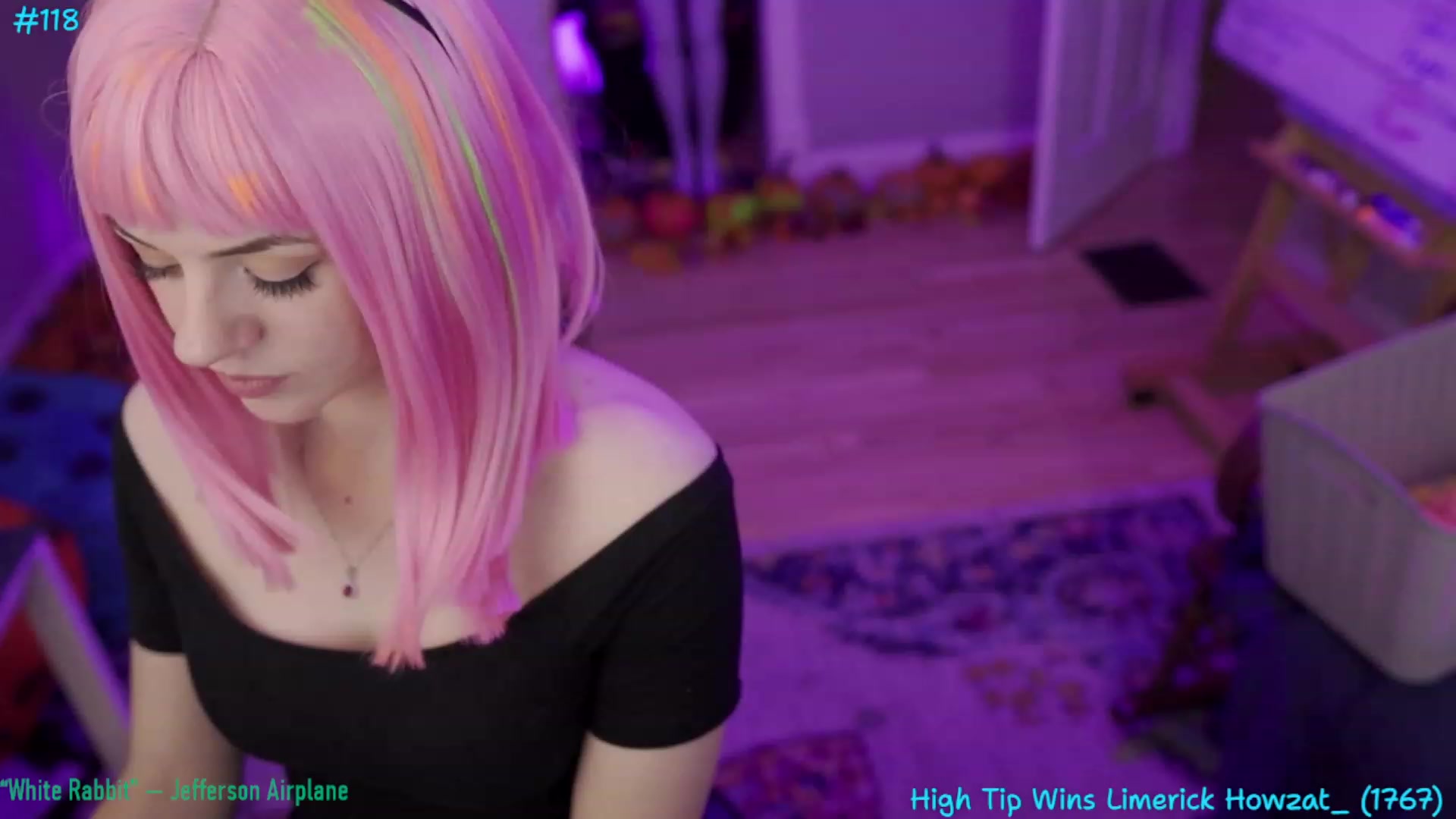 Gallery image thumbnail from SophiesBobs's myfreecams stream on, 11/25/2023, 10:03 image 3 of 20