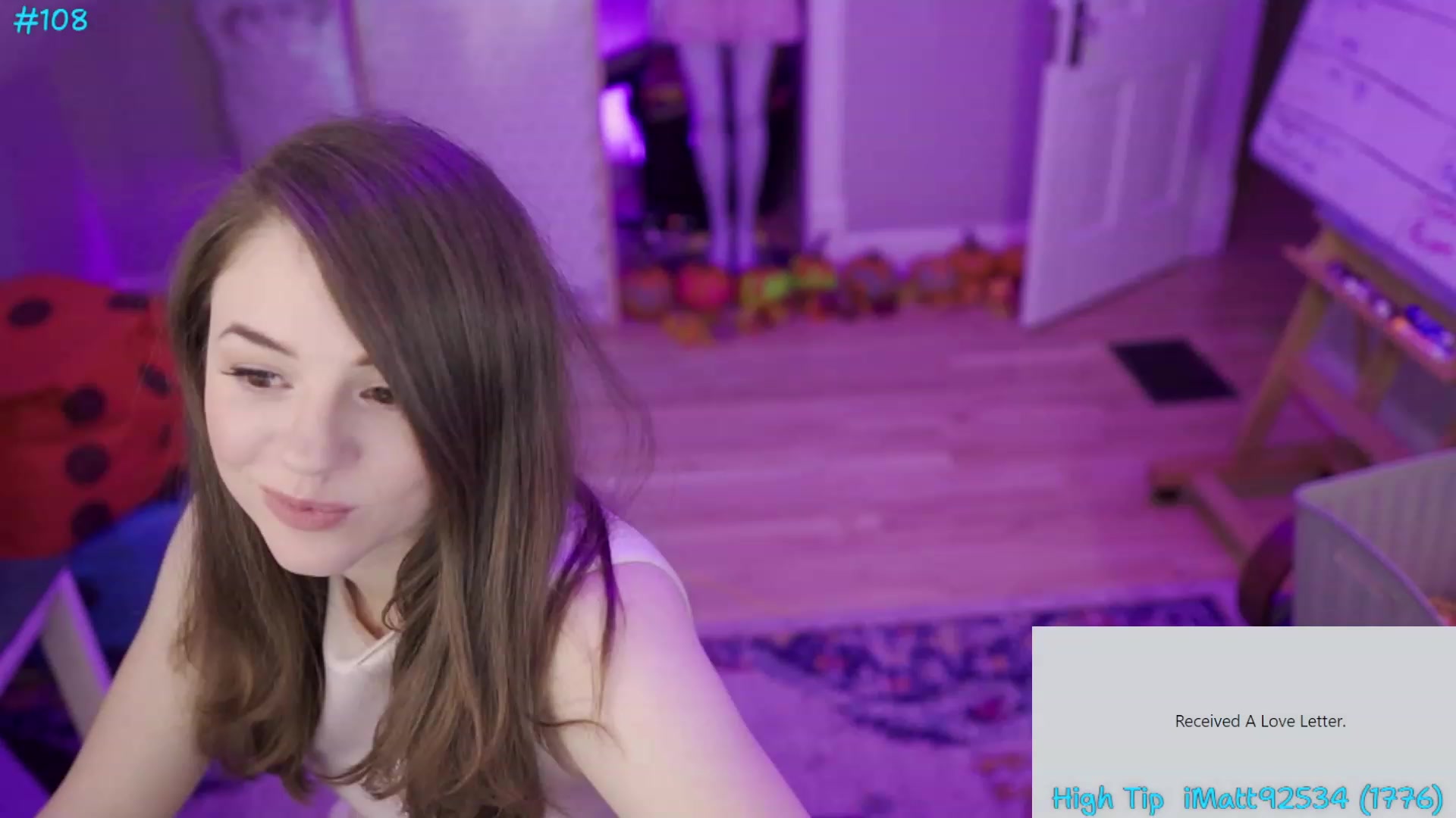 Gallery image thumbnail from SophiesBobs's myfreecams stream on, 11/26/2023, 09:39 image 10 of 20
