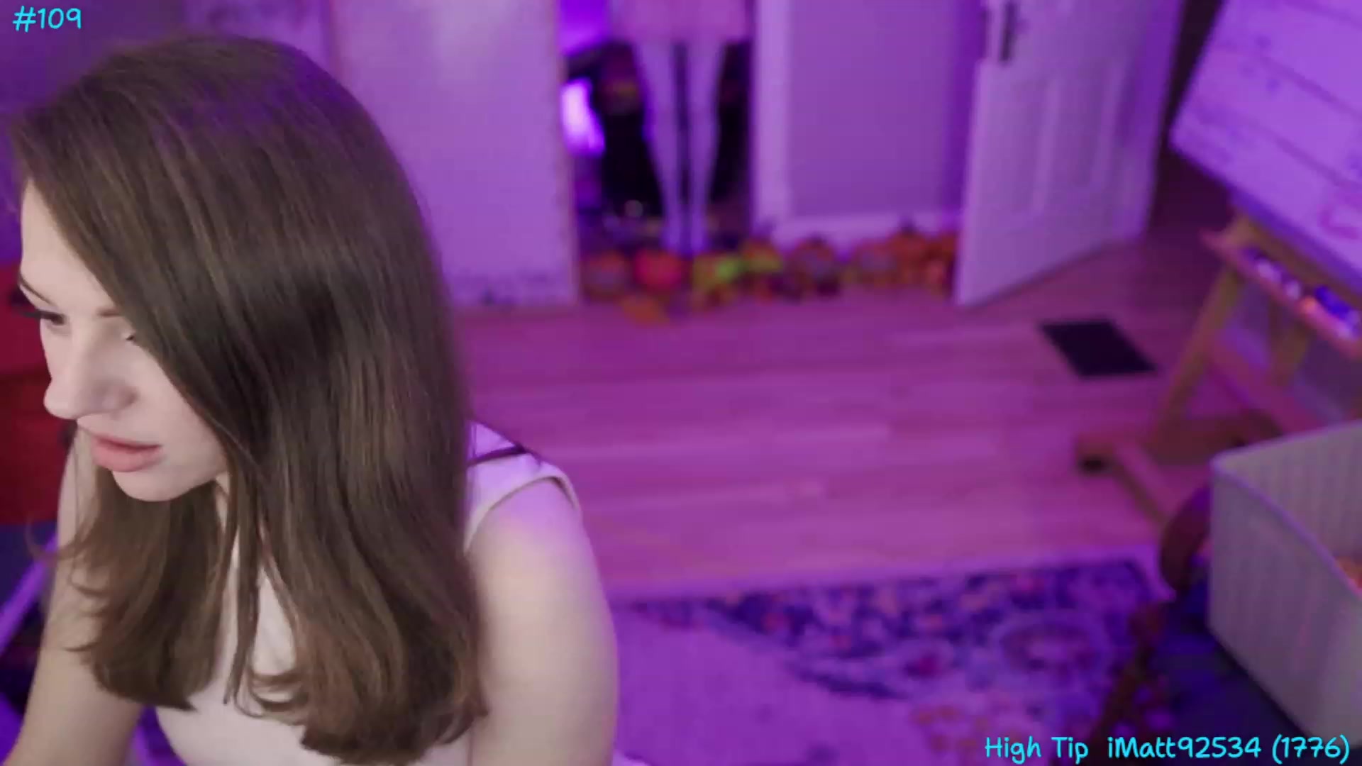 Gallery image thumbnail from SophiesBobs's myfreecams stream on, 11/26/2023, 09:39 image 1 of 20