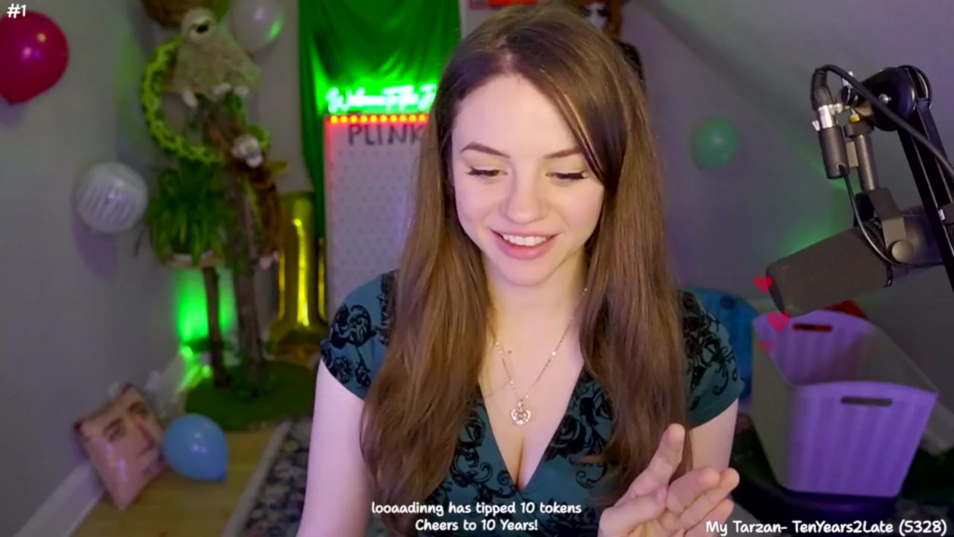 Gallery image thumbnail from SophiesJungle's myfreecams stream on, 07/02/2024, 10:09 image 6 of 20