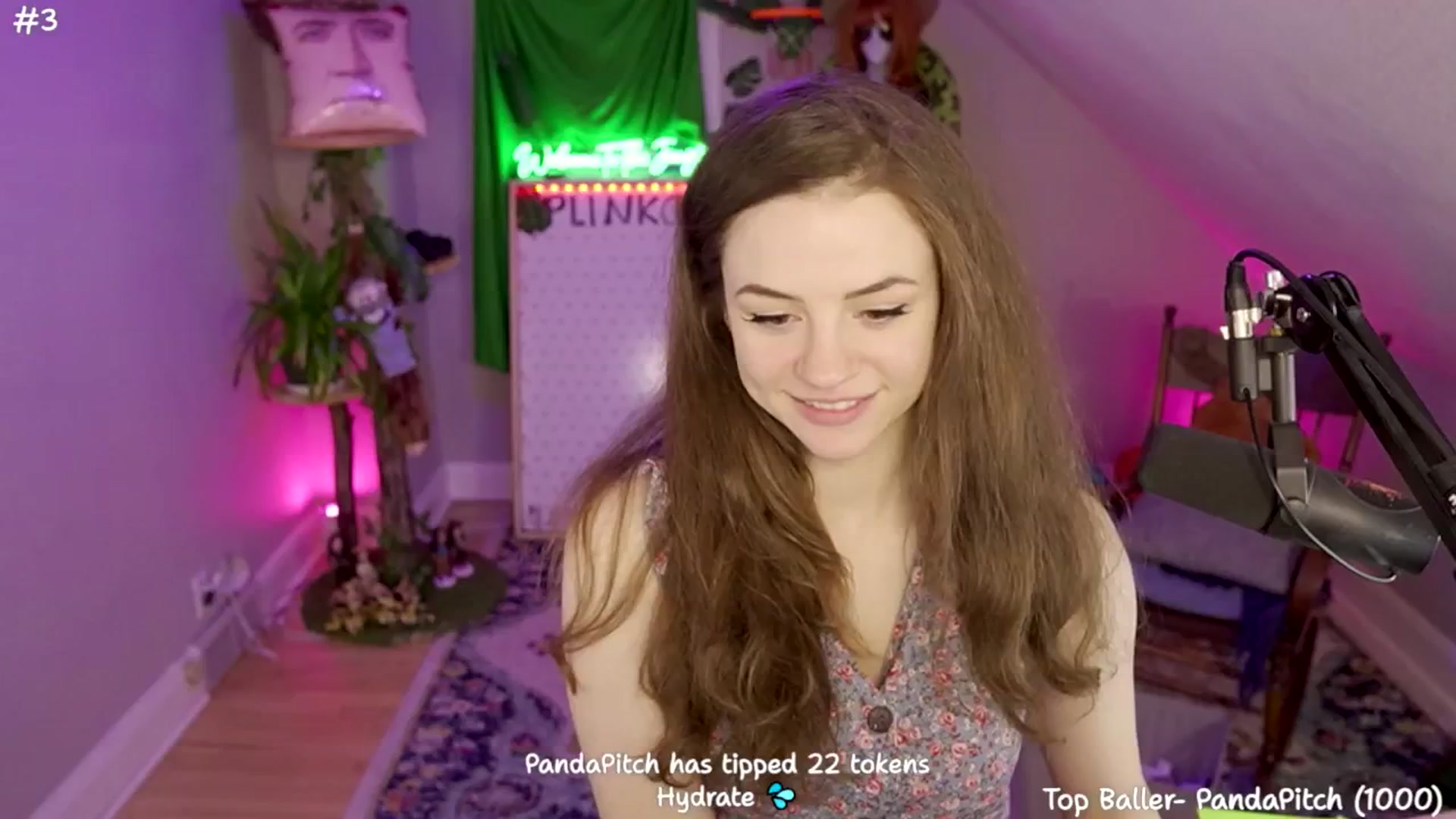 Gallery image thumbnail from SophiesJungle's myfreecams stream on, 07/14/2024, 10:53 image 13 of 20