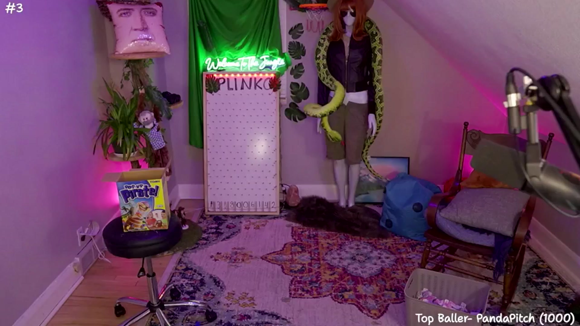 Gallery image thumbnail from SophiesJungle's myfreecams stream on, 07/14/2024, 10:53 image 10 of 20