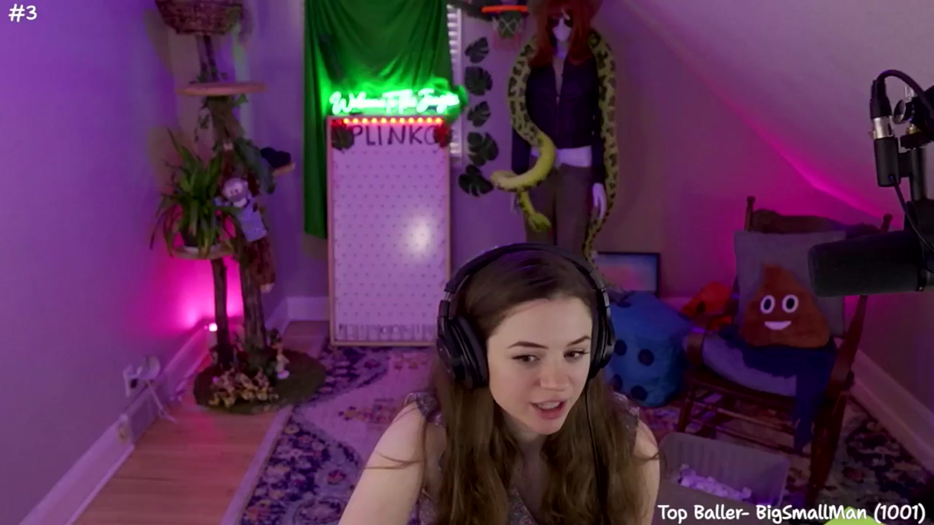 Gallery image thumbnail from SophiesJungle's myfreecams stream on, 07/14/2024, 12:08 image 6 of 20