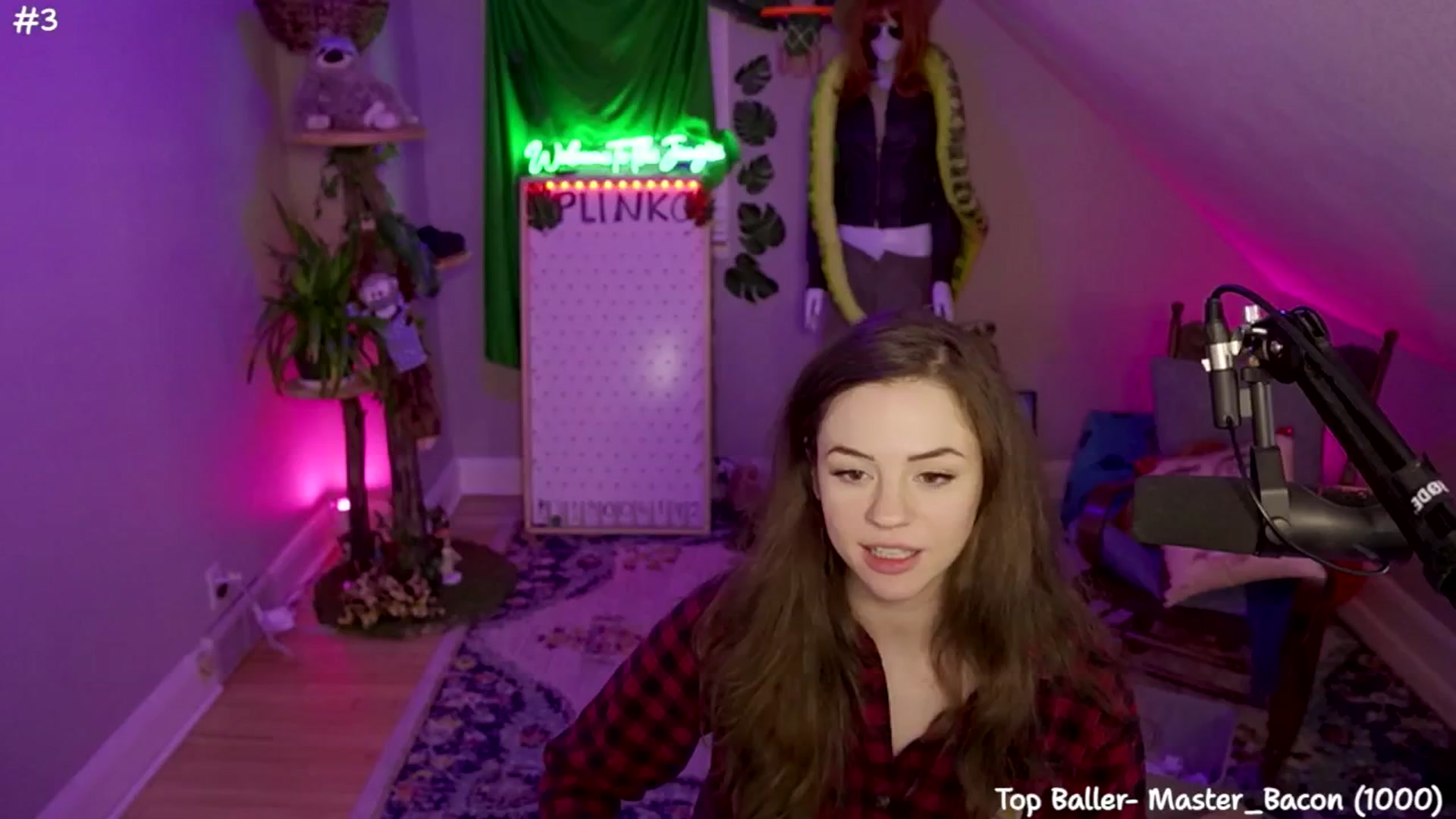 Gallery image thumbnail from SophiesJungle's myfreecams stream on, 07/15/2024, 09:17 image 19 of 20