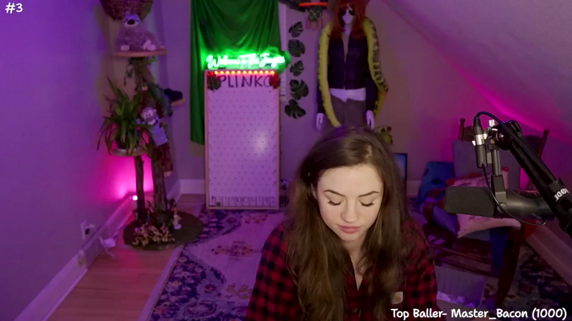 Gallery image thumbnail from SophiesJungle's myfreecams stream on, 07/15/2024, 09:17 image 20 of 20