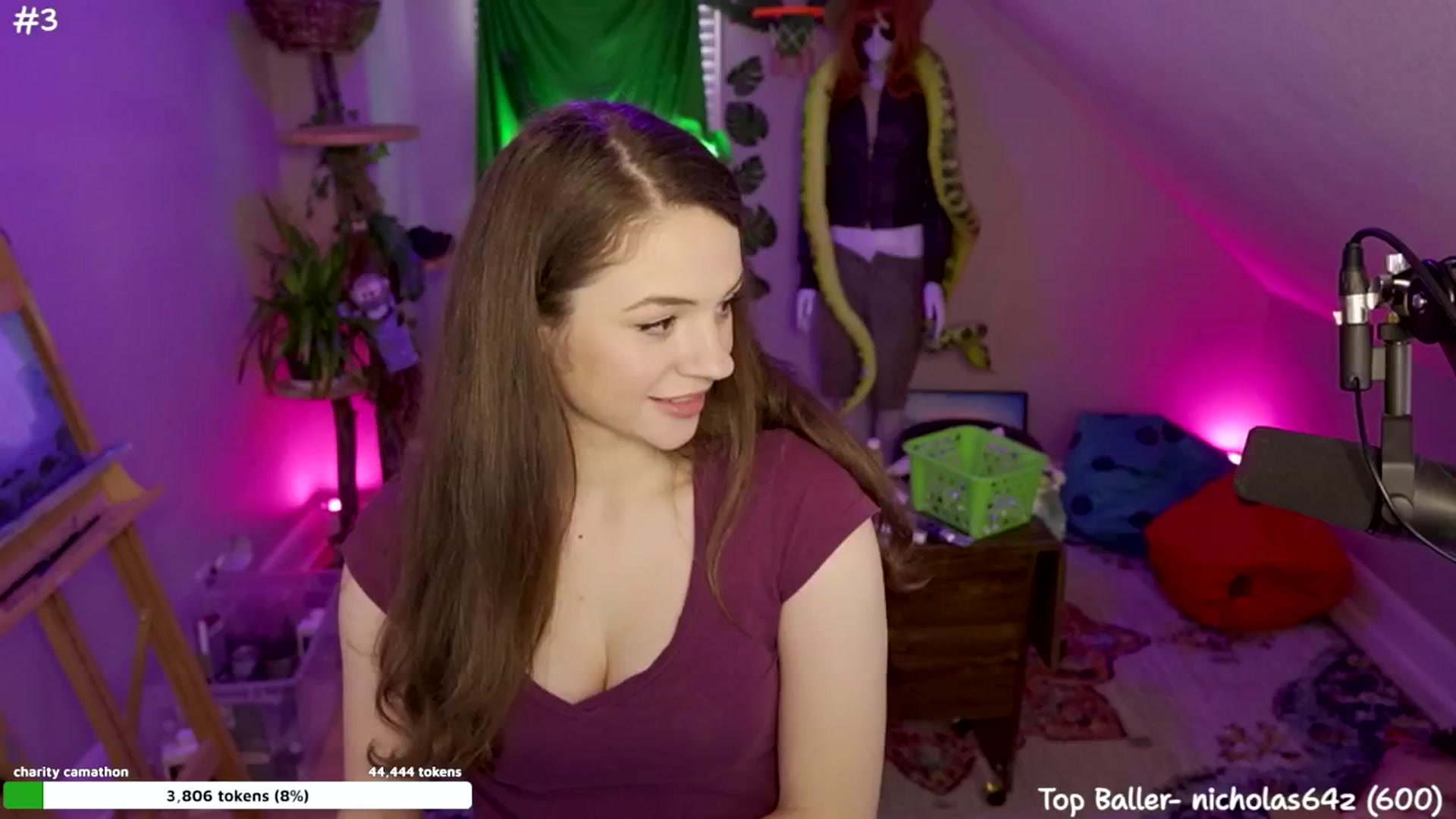 Gallery image thumbnail from SophiesJungle's myfreecams stream on, 07/17/2024, 24:02 image 17 of 20