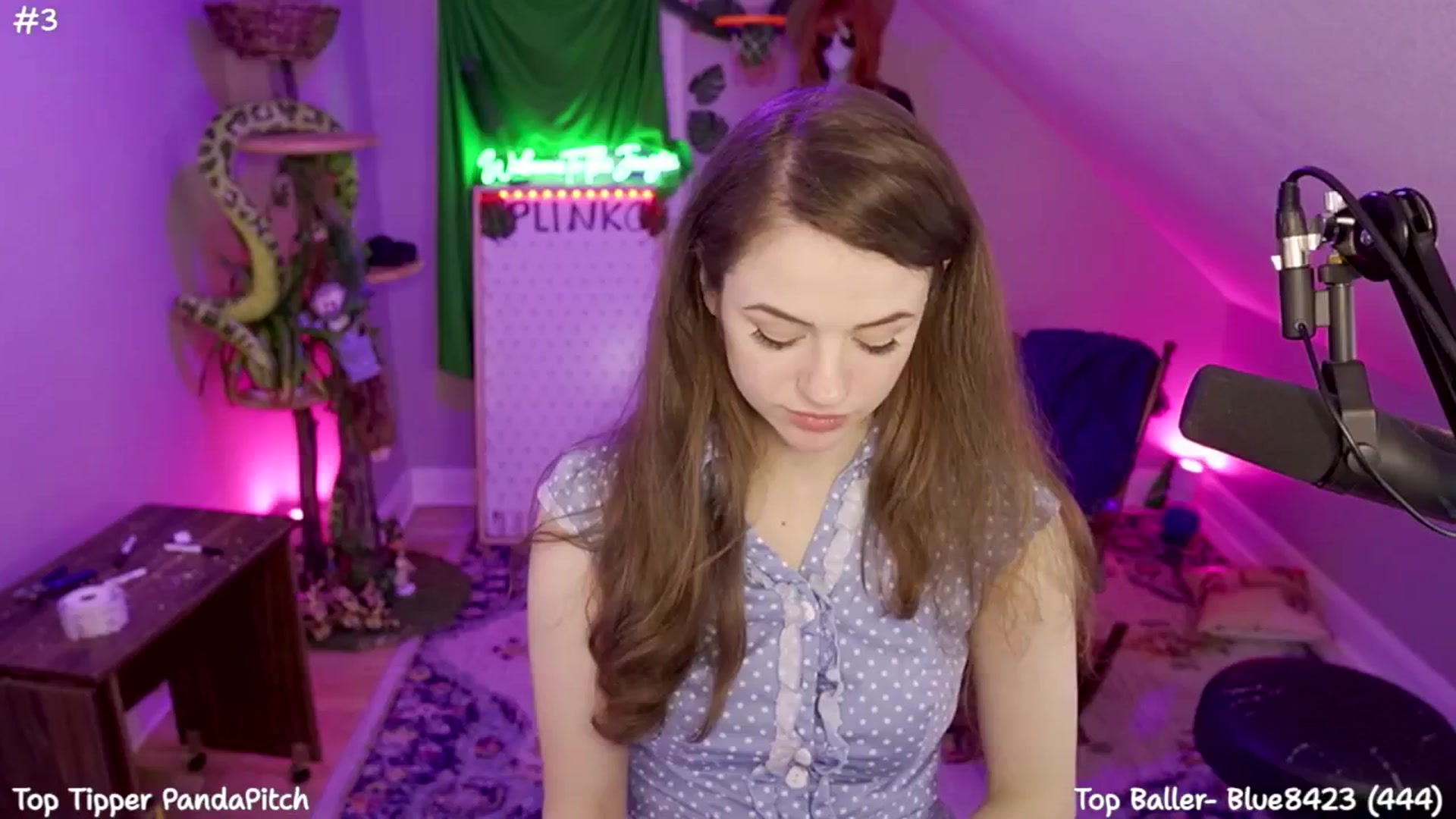 Gallery image thumbnail from SophiesJungle's myfreecams stream on, 07/21/2024, 10:34 image 8 of 20