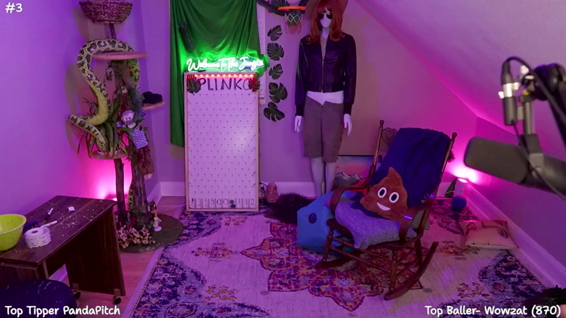 Gallery image thumbnail from SophiesJungle's myfreecams stream on, 07/21/2024, 10:34 image 16 of 20