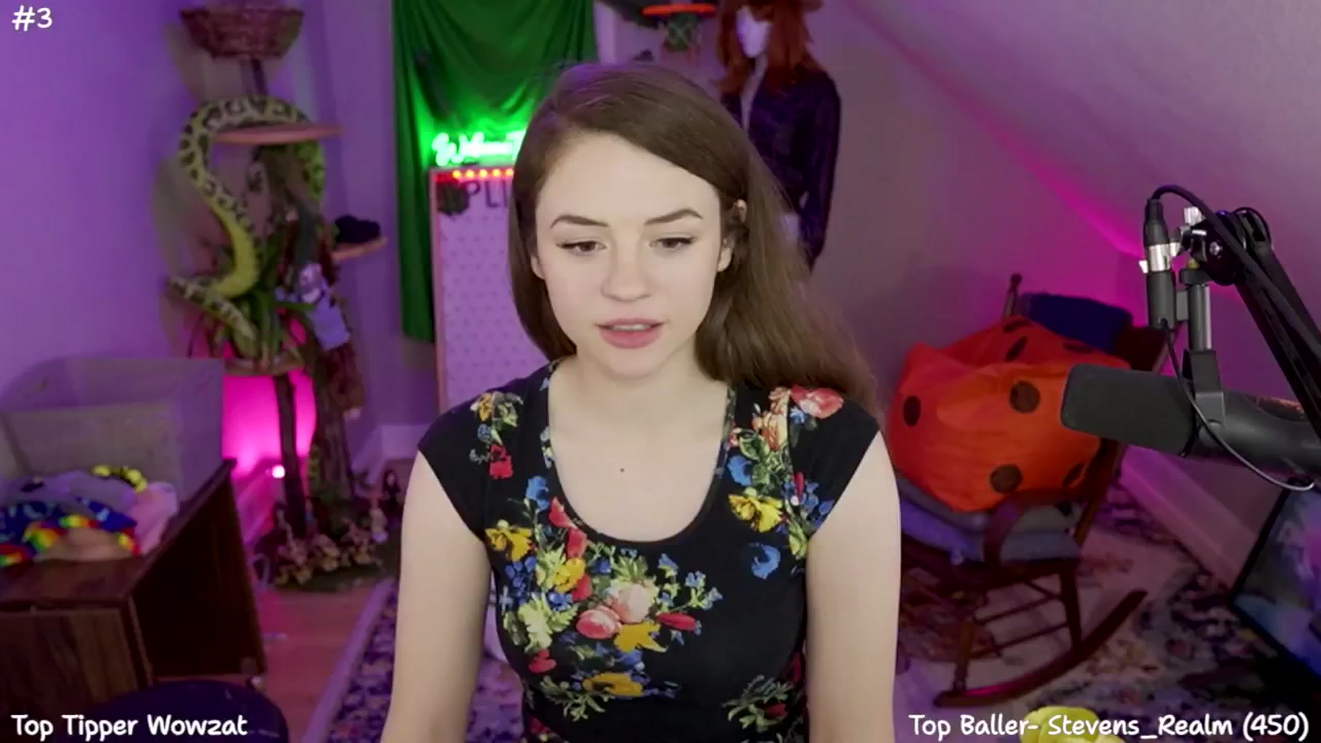 Gallery image thumbnail from SophiesJungle's myfreecams stream on, 07/23/2024, 08:08 image 7 of 20