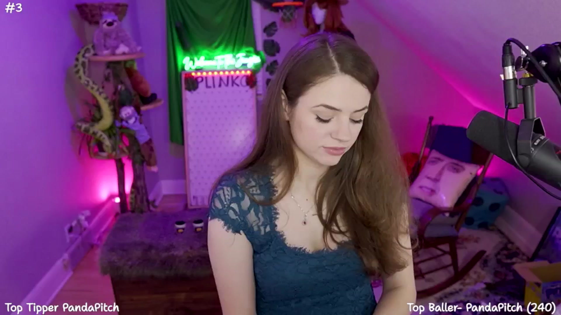 Gallery image thumbnail from SophiesJungle's myfreecams stream on, 07/24/2024, 06:22 image 7 of 20