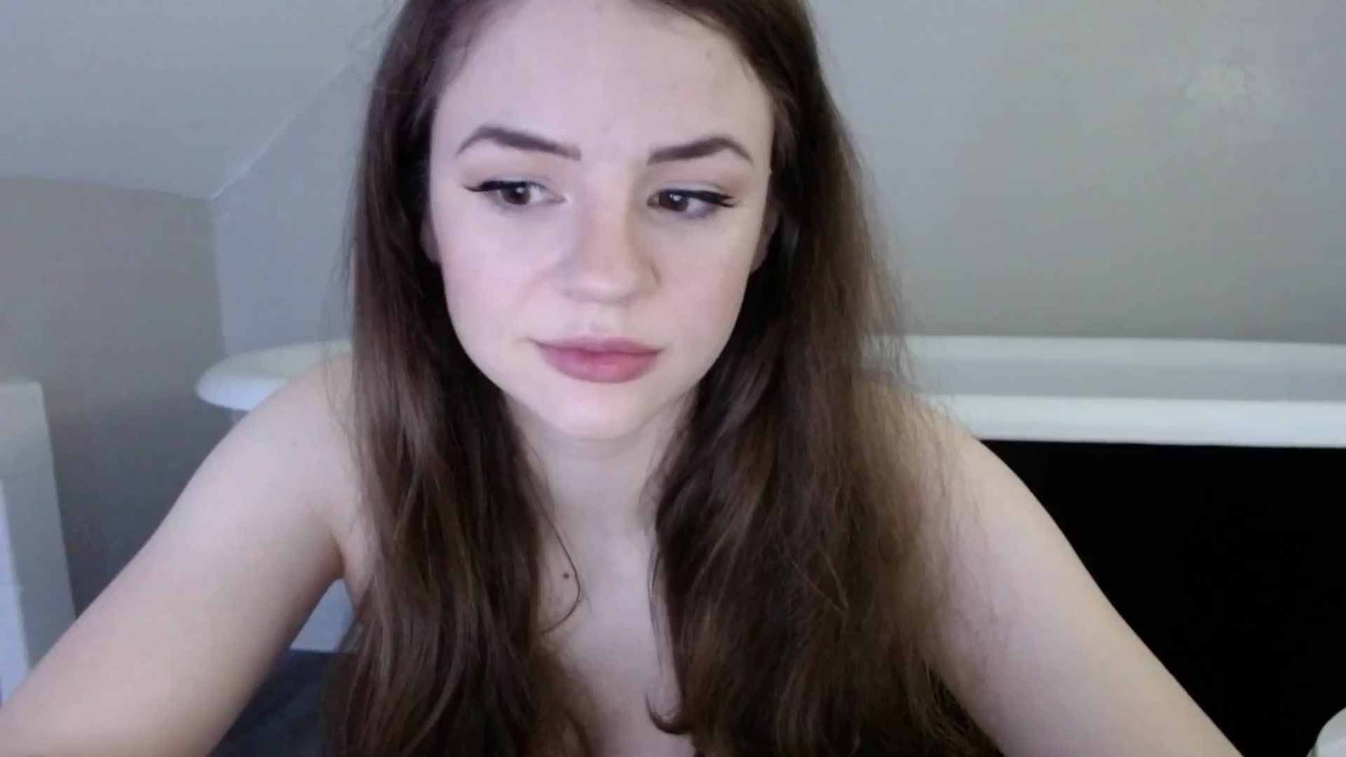Gallery image thumbnail from SophiesJungle's myfreecams stream on, 07/25/2024, 04:21 image 12 of 20