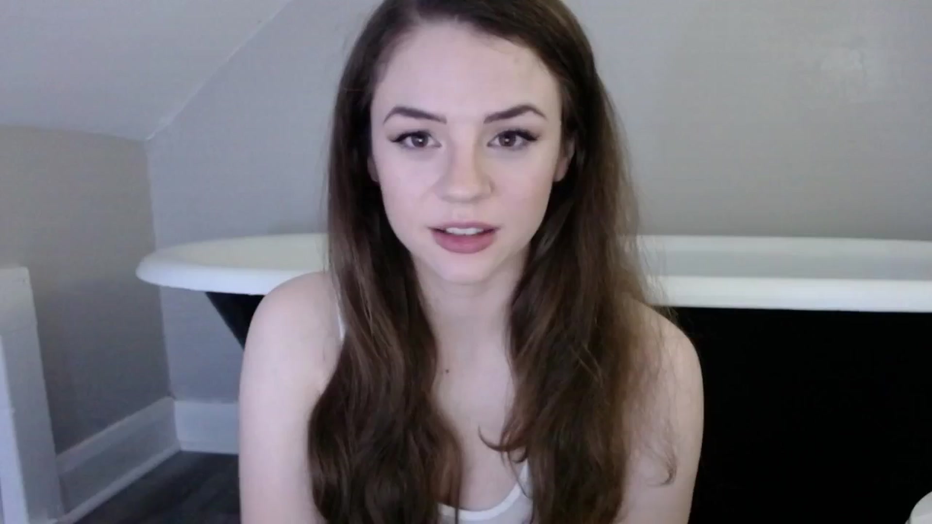 Gallery image thumbnail from SophiesJungle's myfreecams stream on, 07/25/2024, 04:21 image 1 of 20