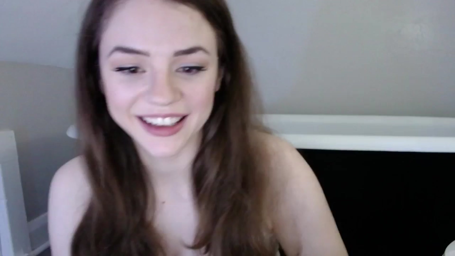Gallery image thumbnail from SophiesJungle's myfreecams stream on, 07/25/2024, 04:21 image 4 of 20