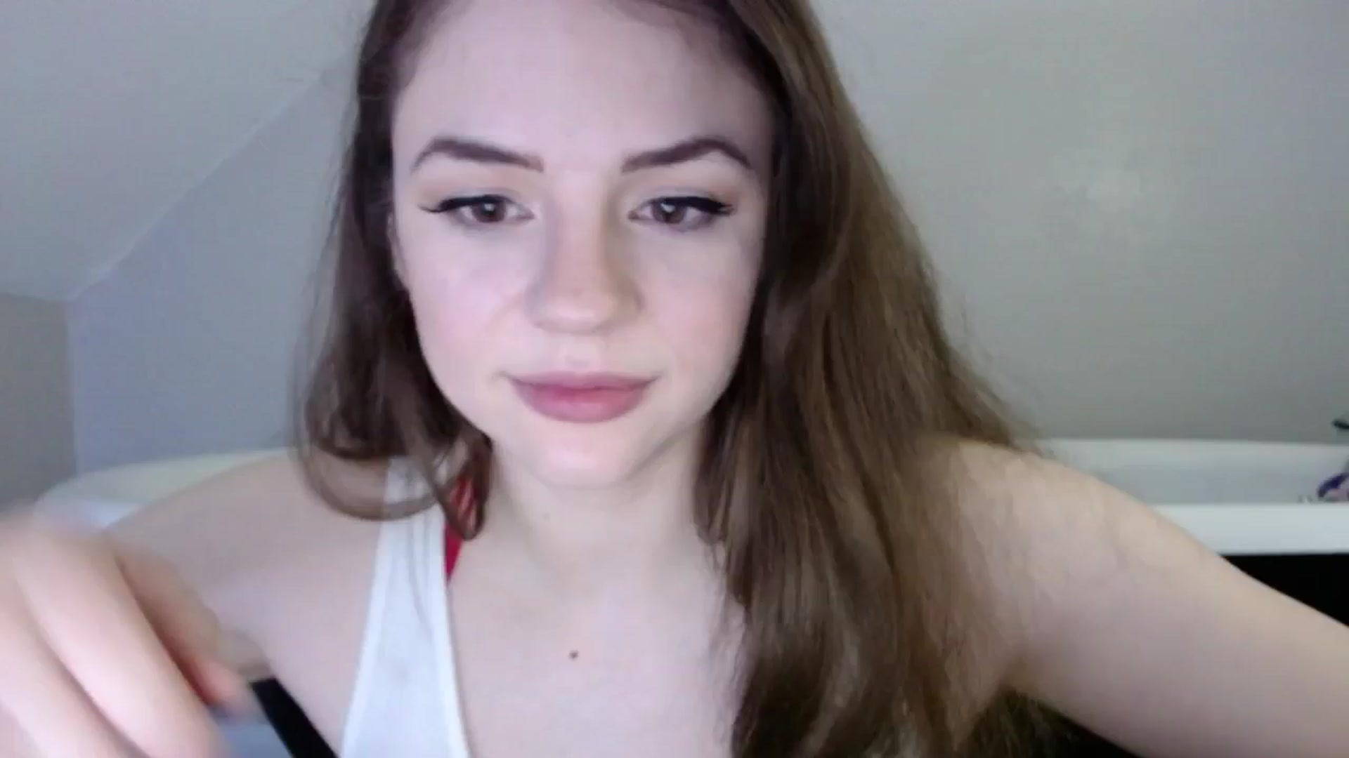 Gallery image thumbnail from SophiesJungle's myfreecams stream on, 07/25/2024, 04:49 image 6 of 20