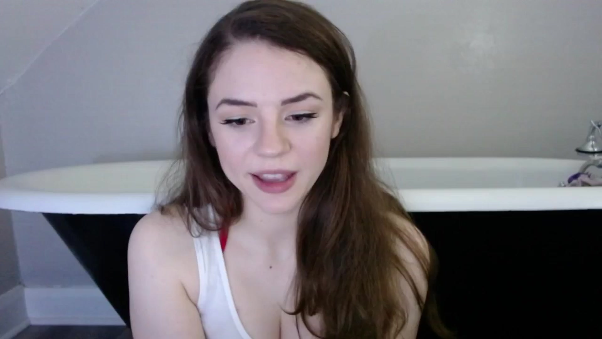 Gallery image thumbnail from SophiesJungle's myfreecams stream on, 07/25/2024, 04:49 image 12 of 20