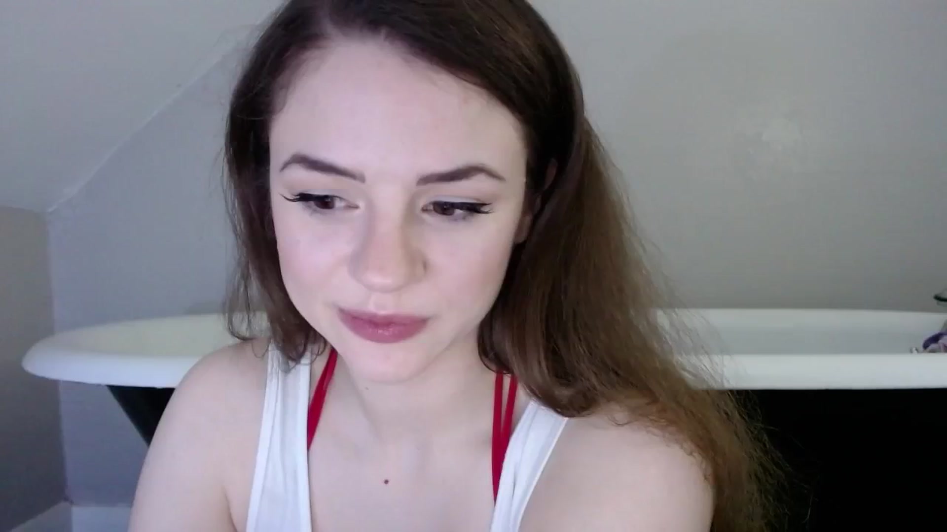 Gallery image thumbnail from SophiesJungle's myfreecams stream on, 07/25/2024, 04:49 image 10 of 20