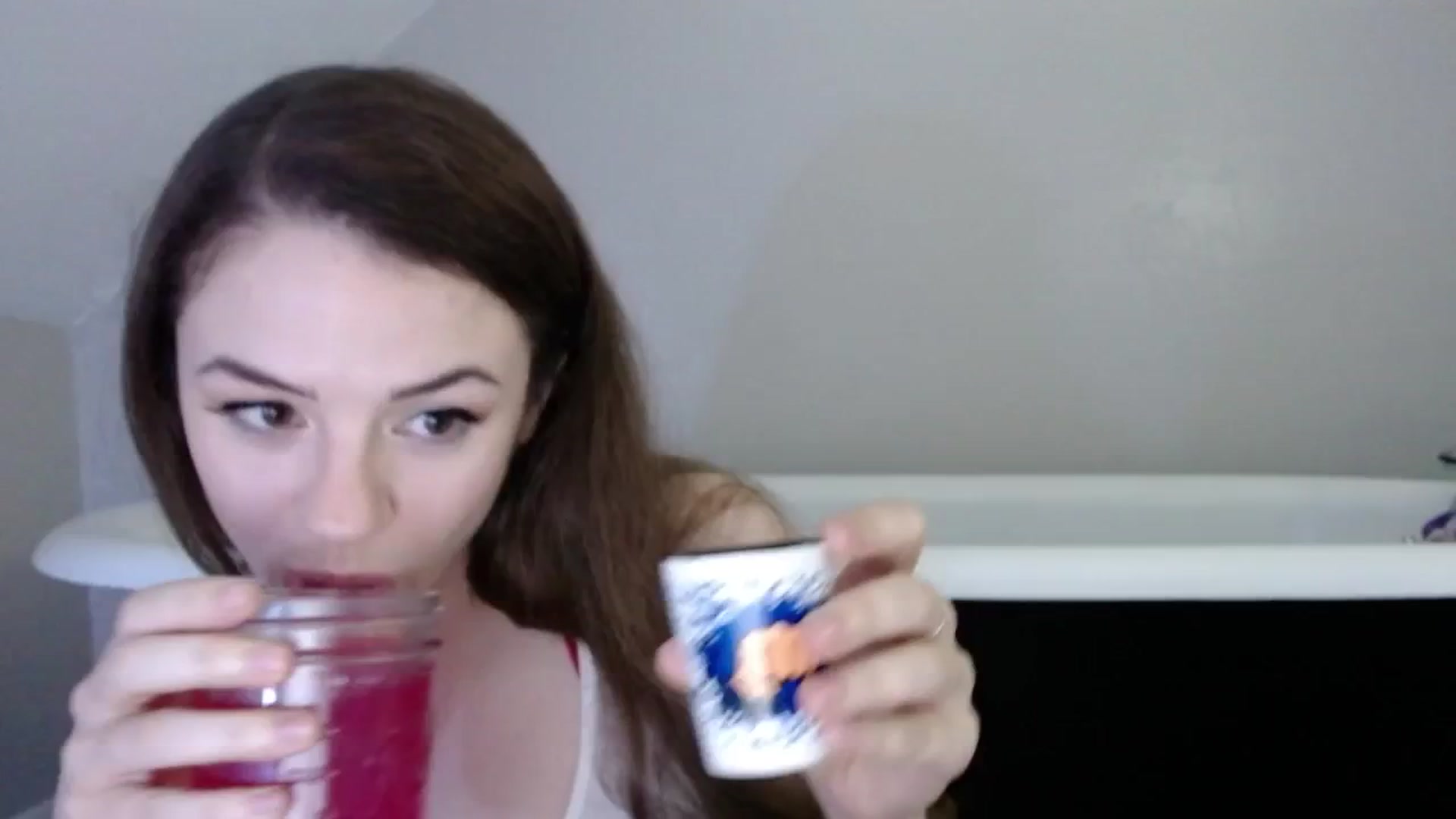Gallery image thumbnail from SophiesJungle's myfreecams stream on, 07/25/2024, 04:49 image 2 of 20