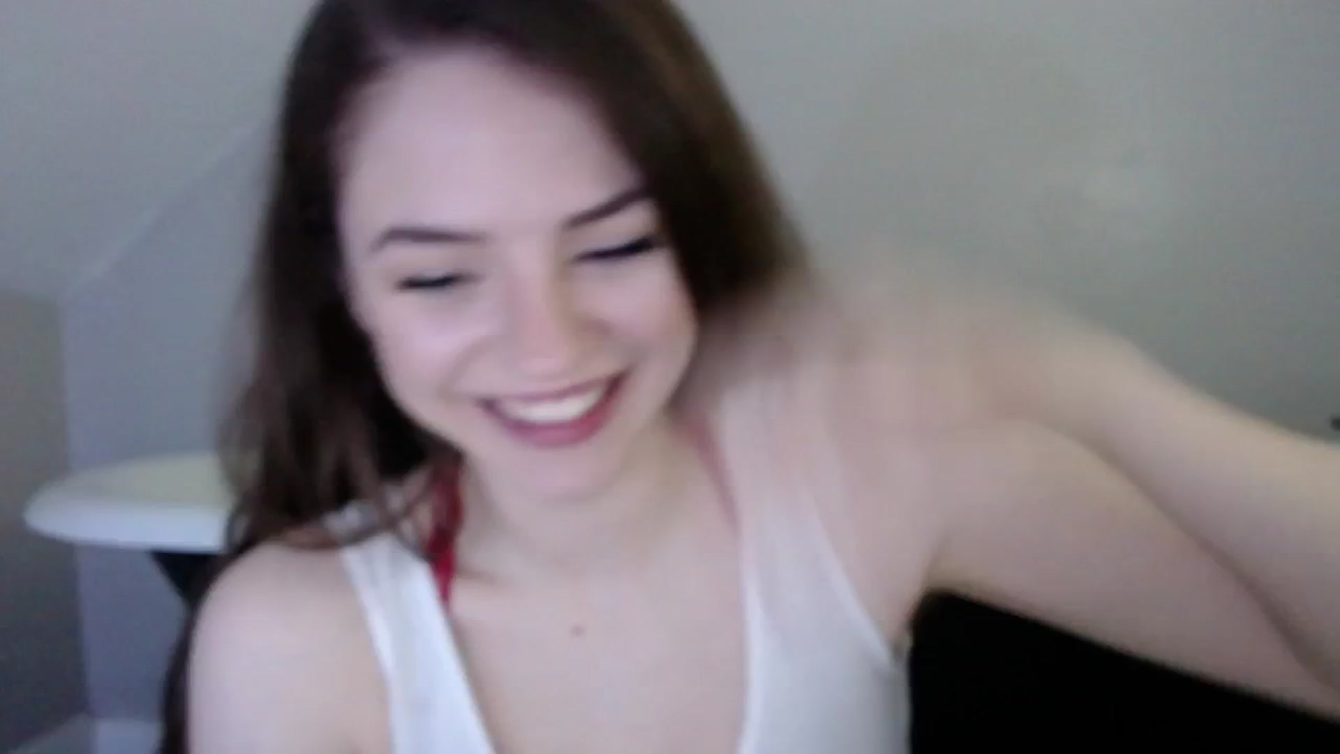 Gallery image thumbnail from SophiesJungle's myfreecams stream on, 07/25/2024, 04:49 image 7 of 20