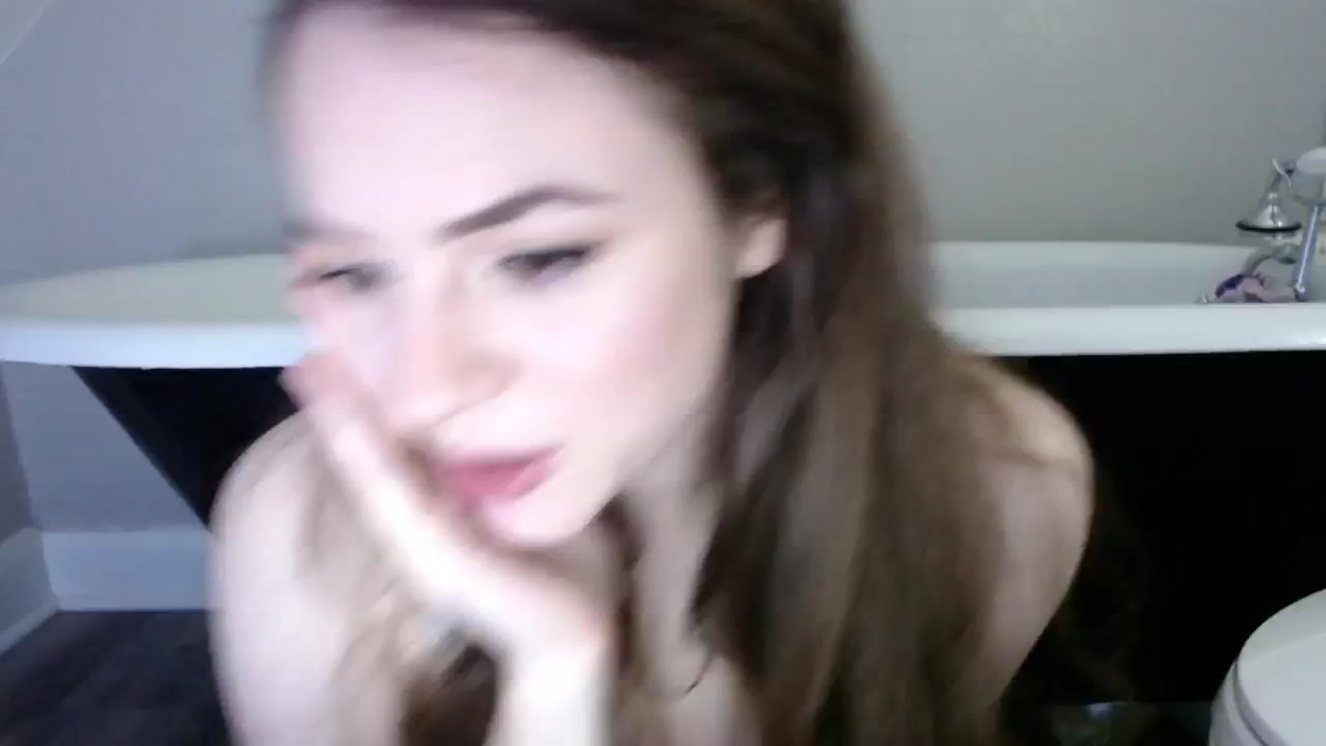 Gallery image thumbnail from SophiesJungle's myfreecams stream on, 07/25/2024, 05:06 image 2 of 20