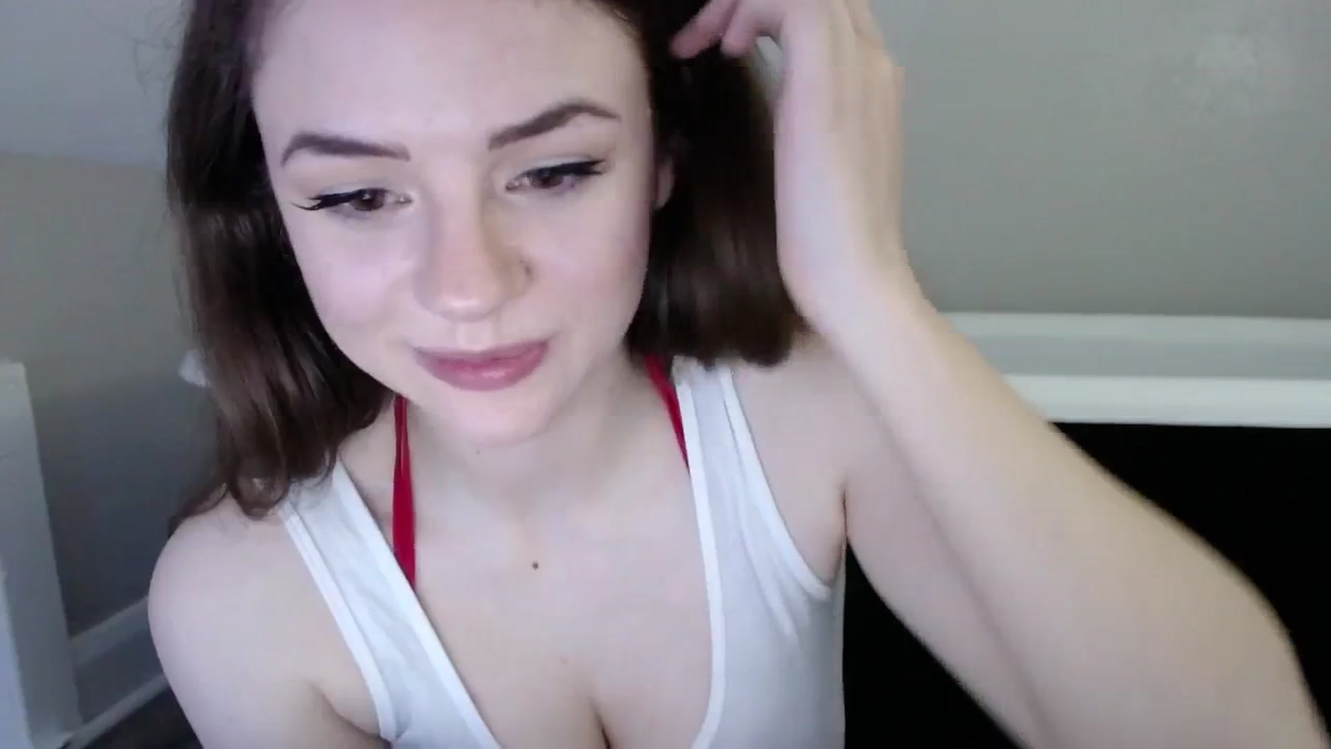 Gallery image thumbnail from SophiesJungle's myfreecams stream on, 07/25/2024, 05:06 image 13 of 20