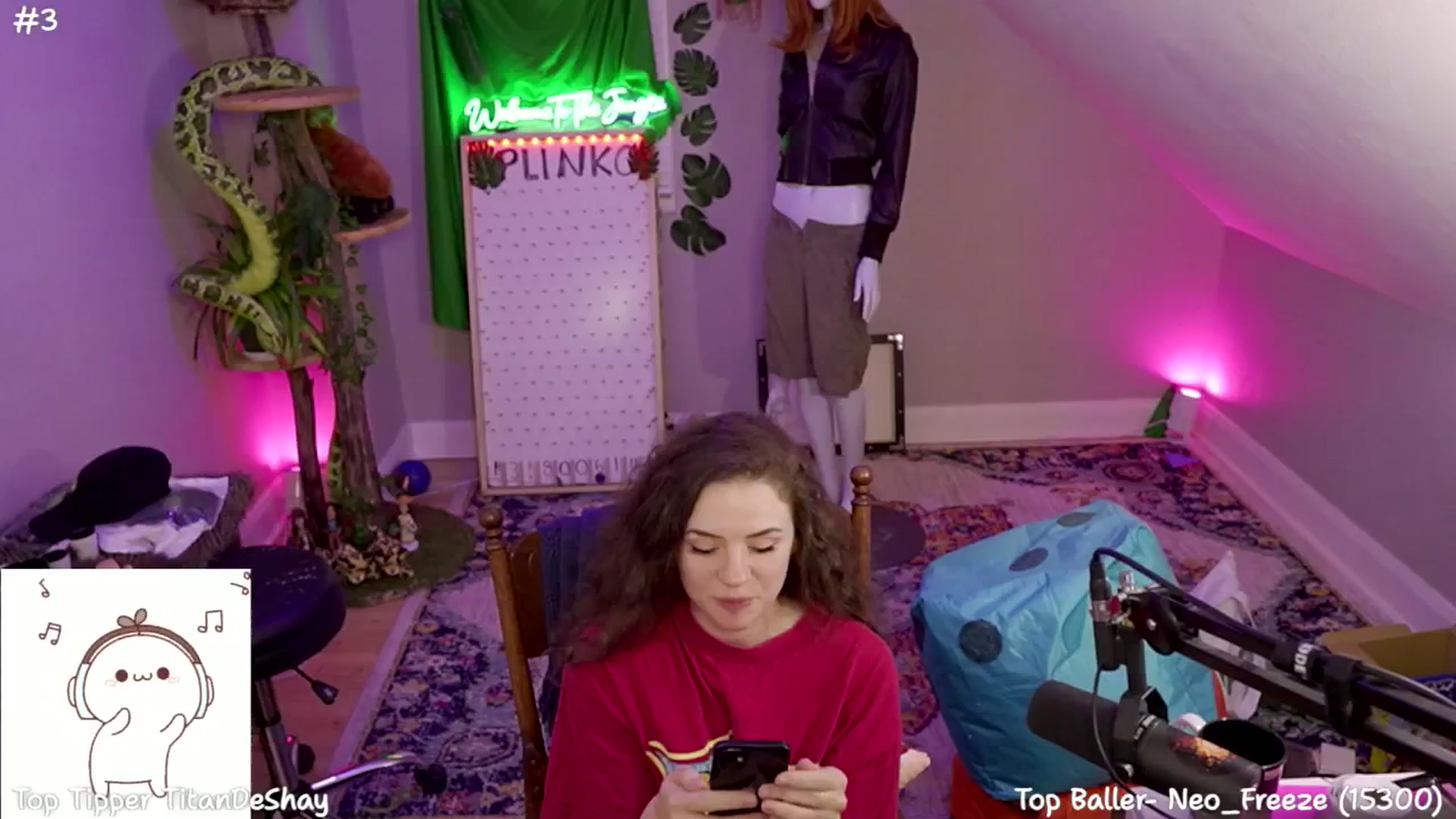 Gallery image thumbnail from SophiesJungle's myfreecams stream on, 07/25/2024, 11:05 image 13 of 20