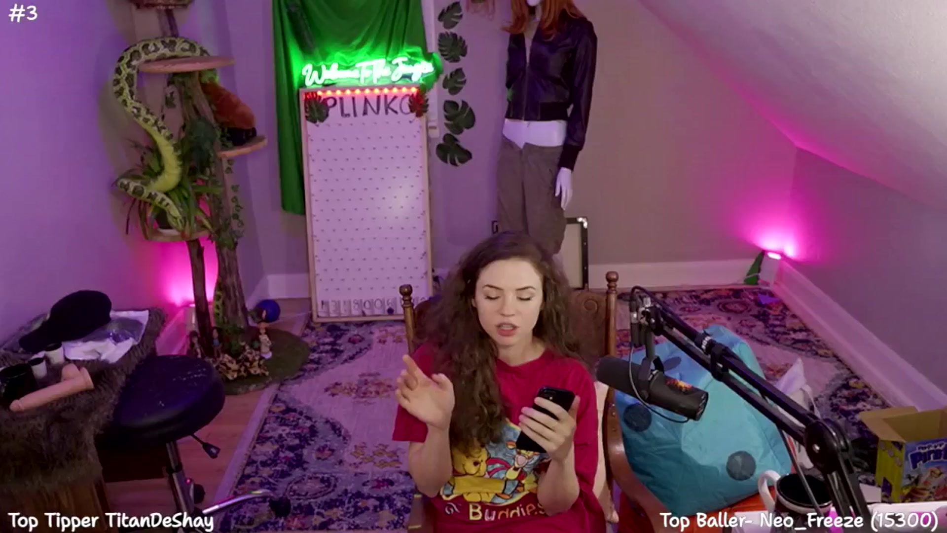 Gallery image thumbnail from SophiesJungle's myfreecams stream on, 07/25/2024, 11:05 image 16 of 20