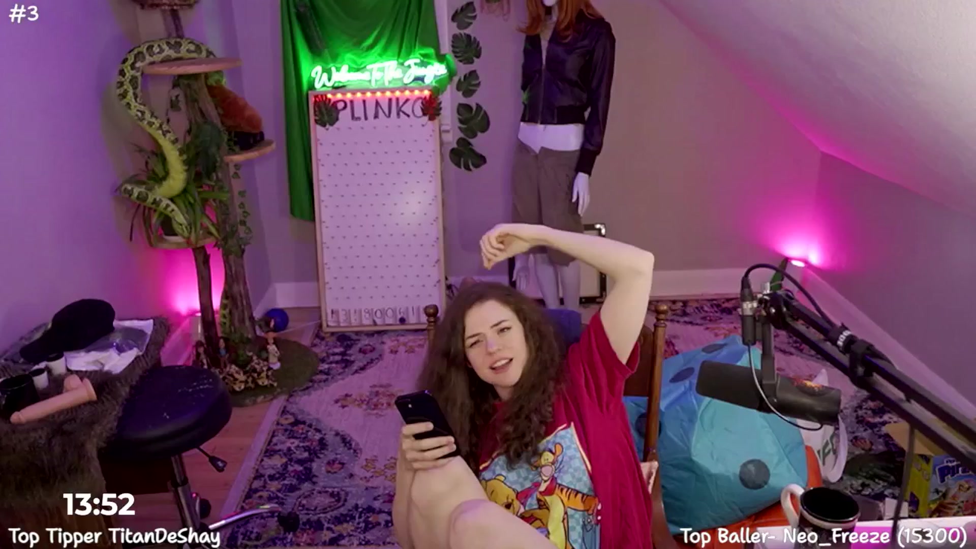 Gallery image thumbnail from SophiesJungle's myfreecams stream on, 07/25/2024, 11:05 image 19 of 20