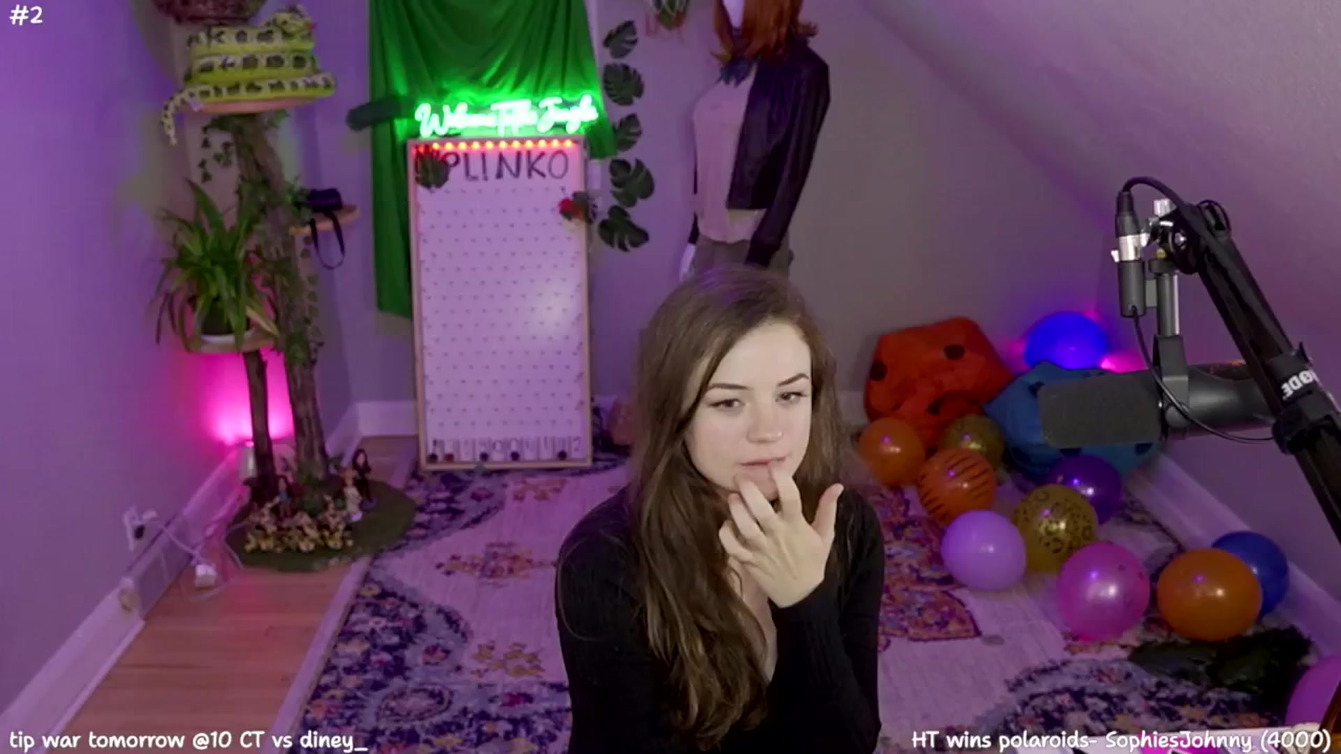 Gallery image thumbnail from SophiesJungle's myfreecams stream on, 07/29/2024, 12:10 image 4 of 20