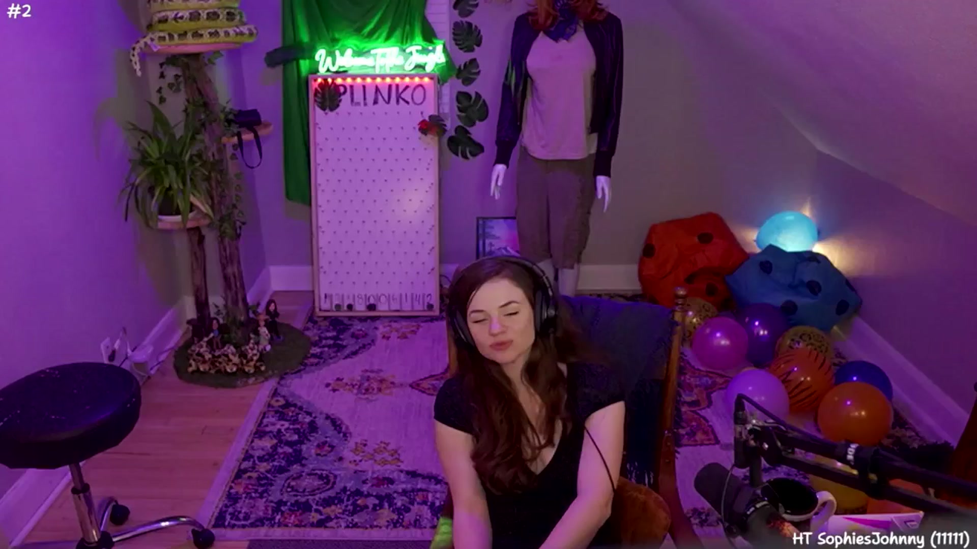 Gallery image thumbnail from SophiesJungle's myfreecams stream on, 07/30/2024, 12:17 image 15 of 20