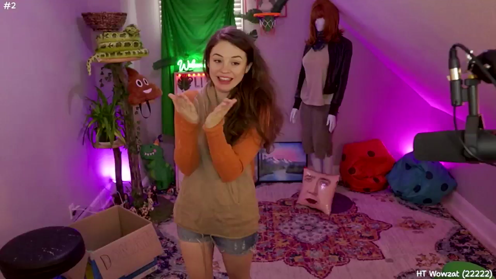 Gallery image thumbnail from SophiesJungle's myfreecams stream on, 07/31/2024, 13:06 image 16 of 20