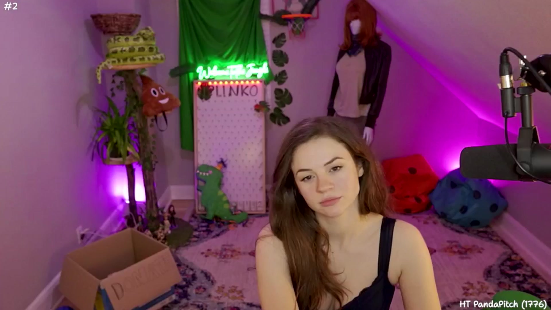 Gallery image thumbnail from SophiesJungle's myfreecams stream on, 07/31/2024, 13:06 image 5 of 20