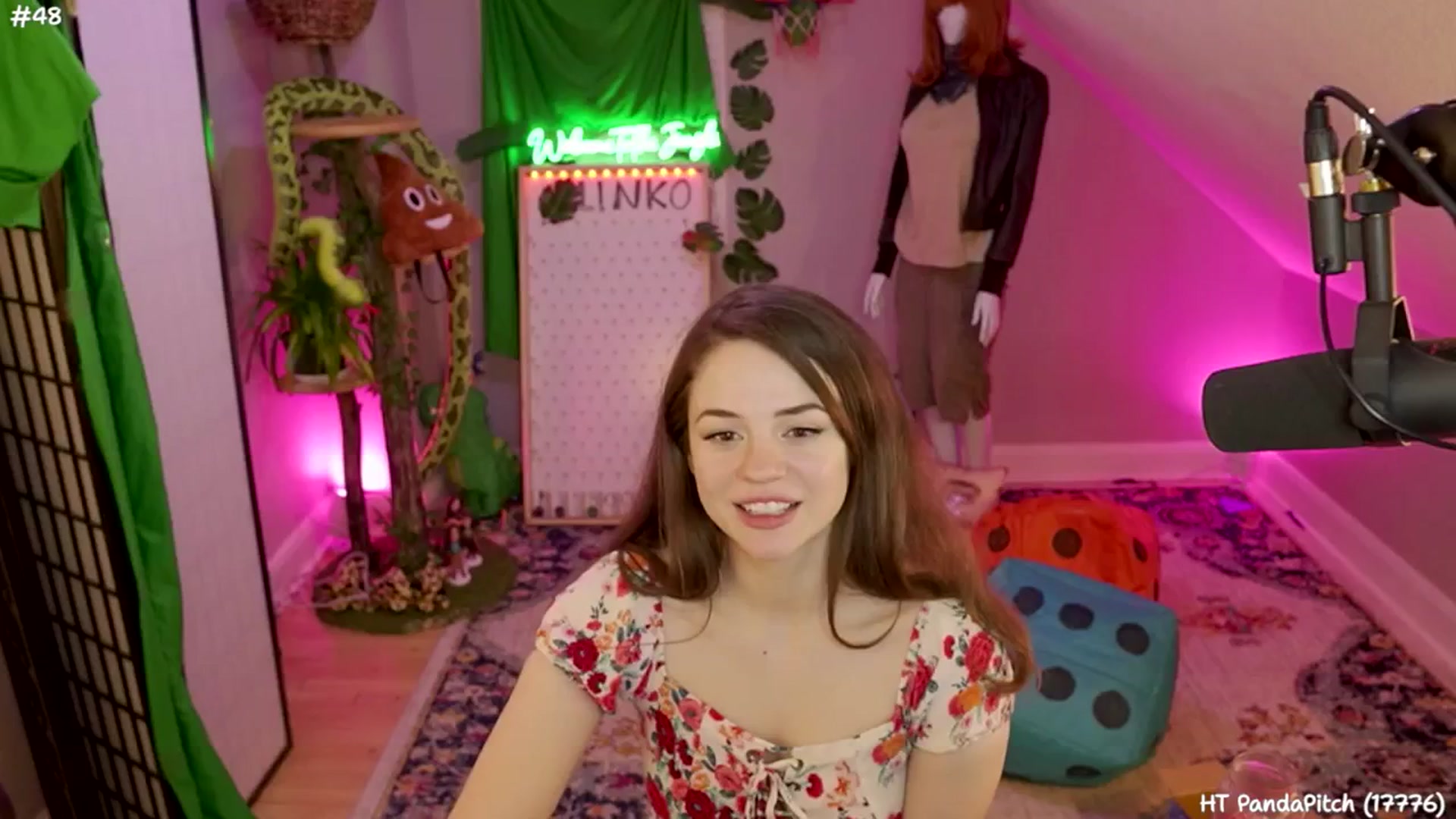 Gallery image thumbnail from SophiesJungle's myfreecams stream on, 08/01/2024, 08:04 image 19 of 20