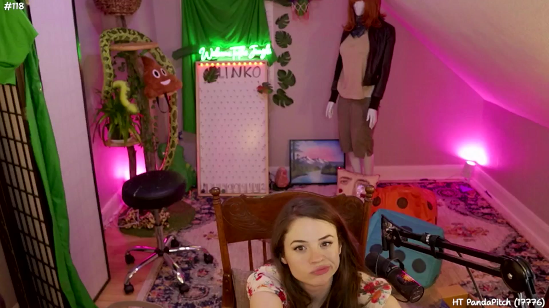 Gallery image thumbnail from SophiesJungle's myfreecams stream on, 08/01/2024, 08:55 image 9 of 20